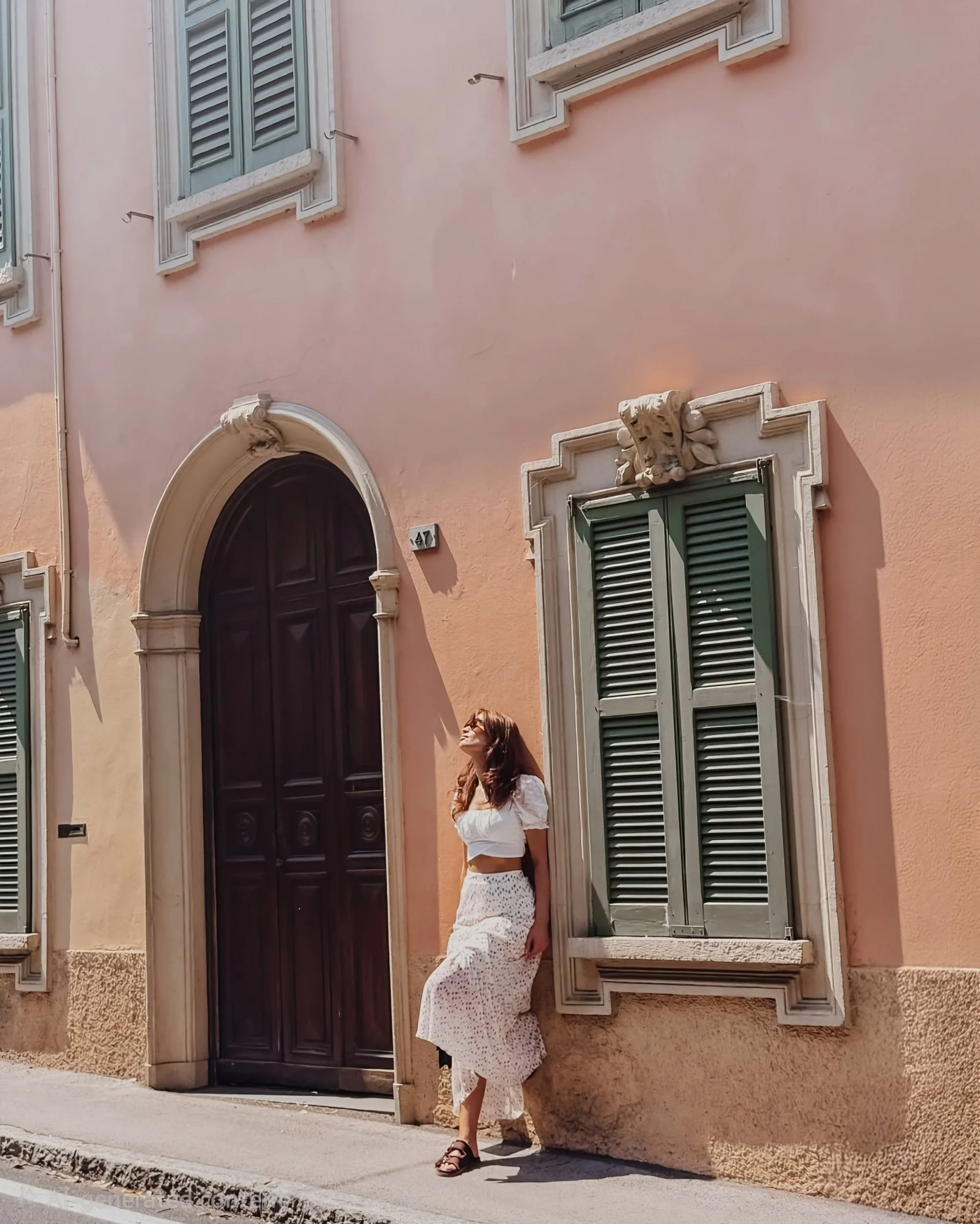 Where to stay in Tuscany without a car: Arezzo or Lucca?
