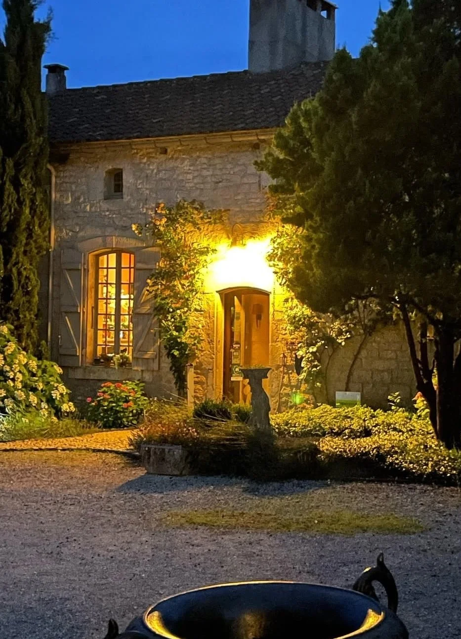 France guesthosue and how to book