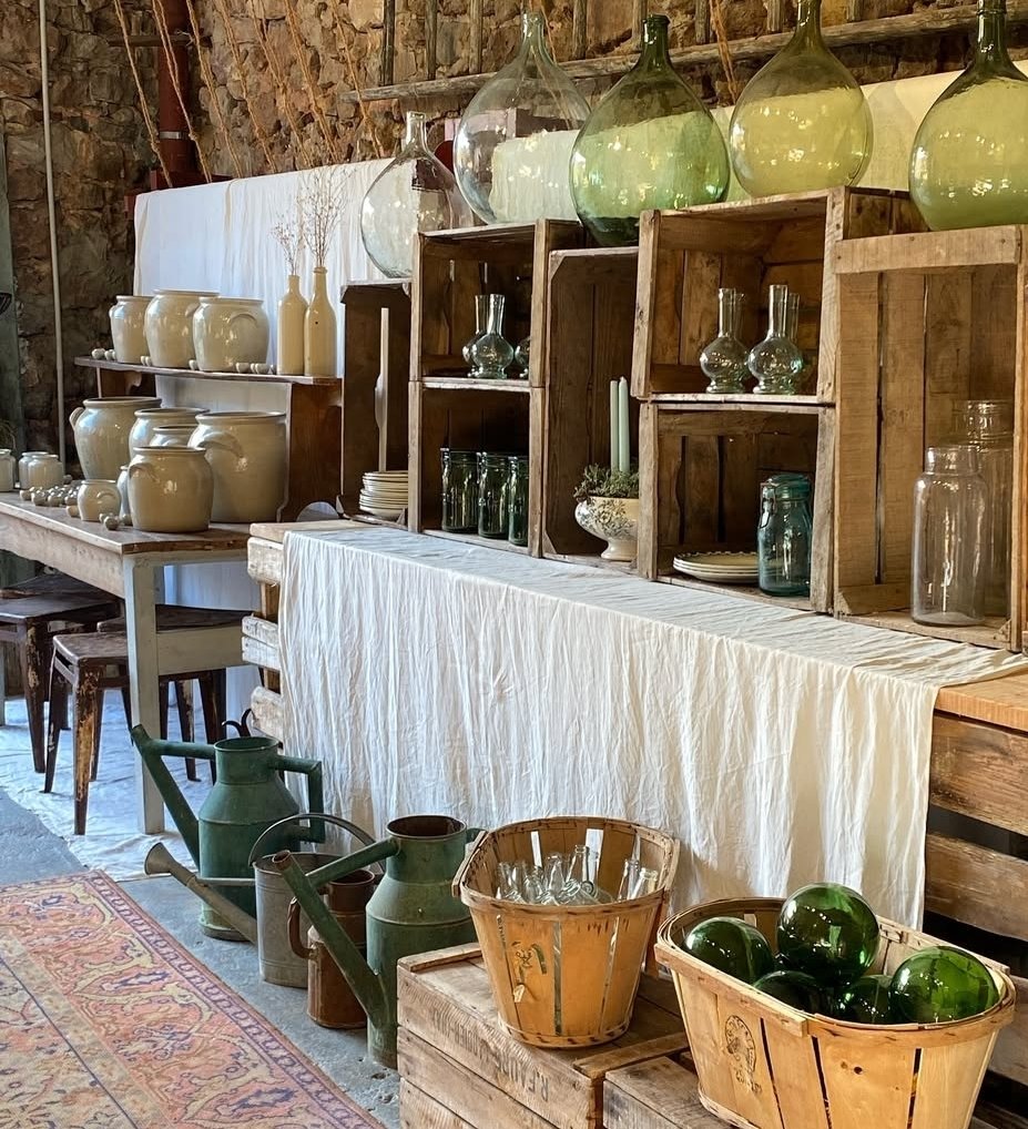 ceramics shop products Dieulefit