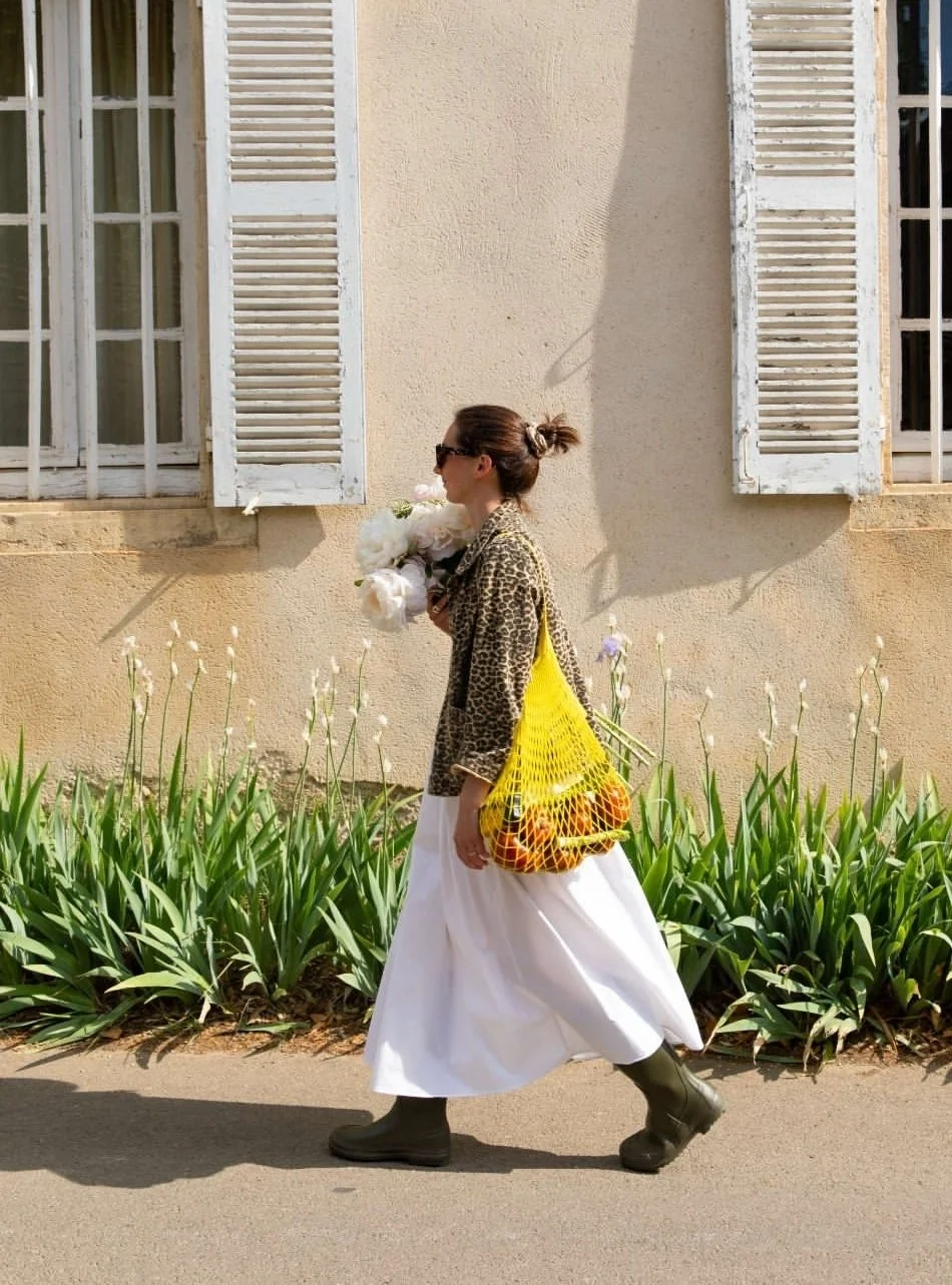 woman market finds france burgundy