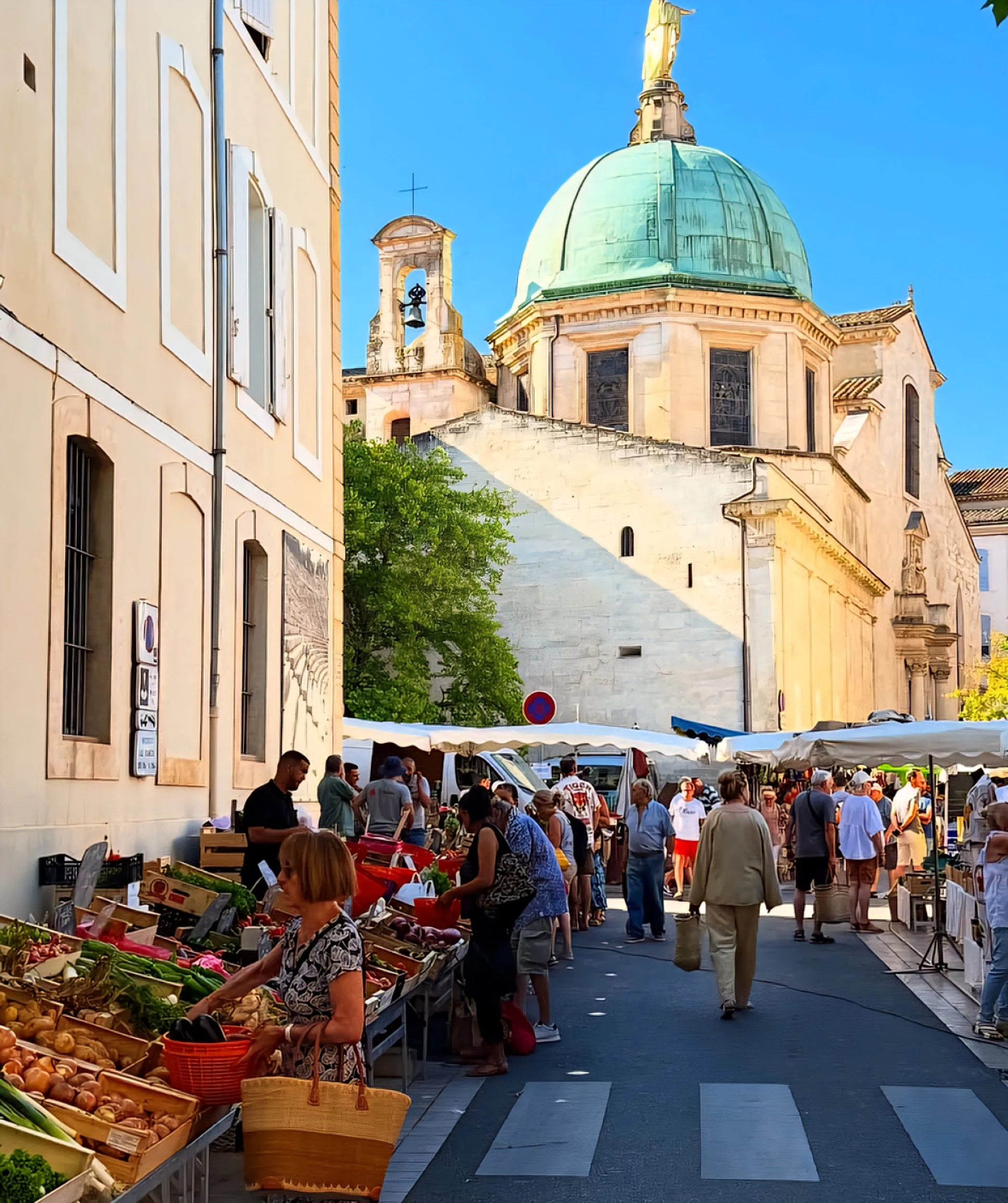 Is Apt actually worth staying in compared to the prettier Luberon villages?