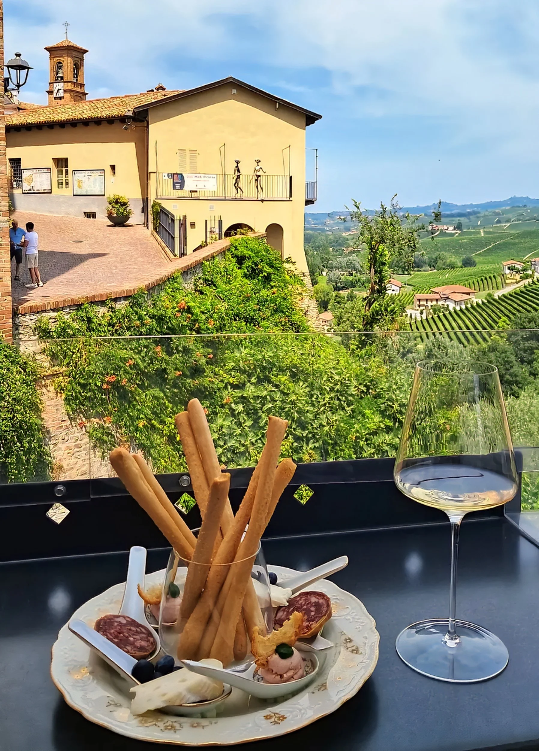 barolo village dinner