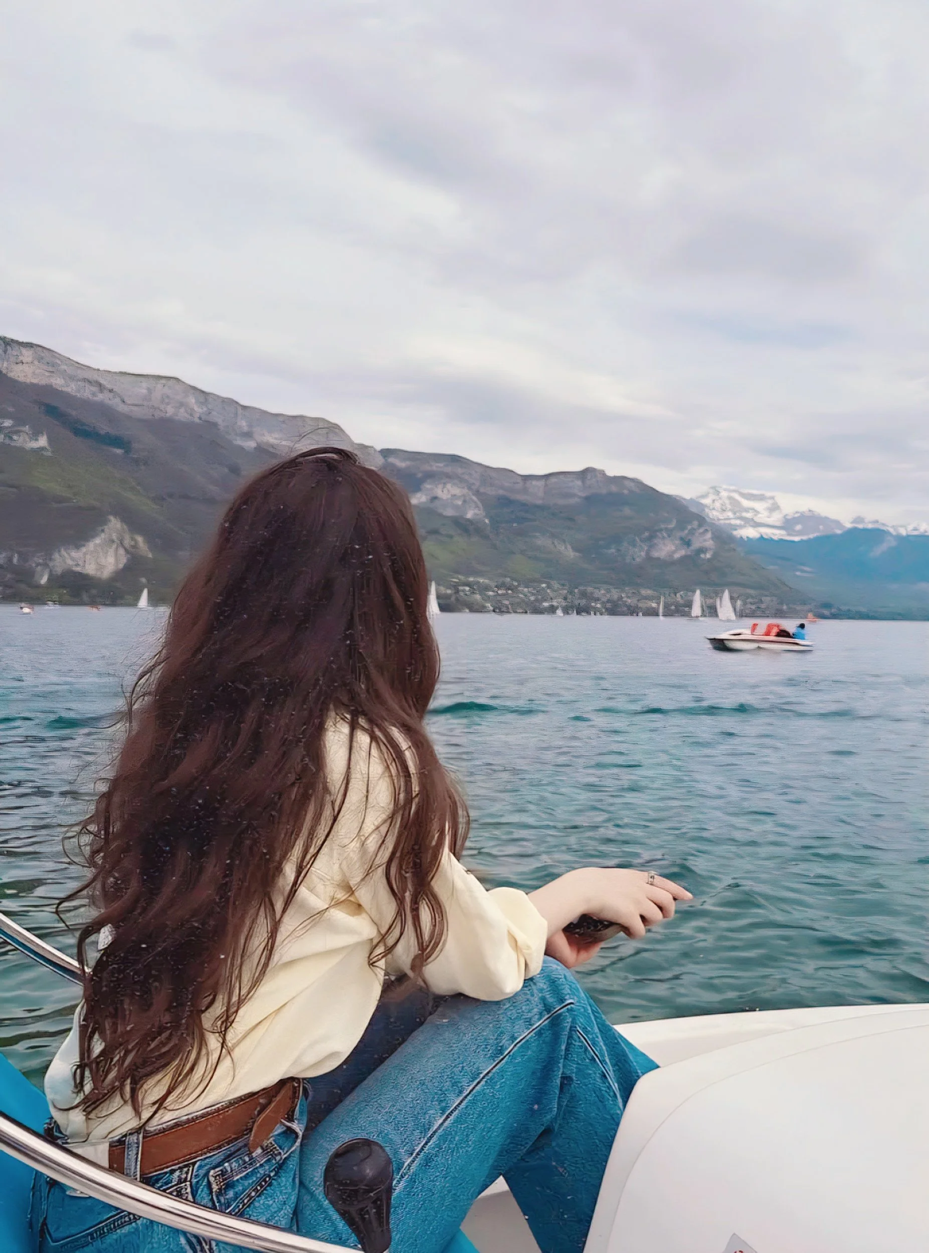woman by the lake in Annecy.jpg