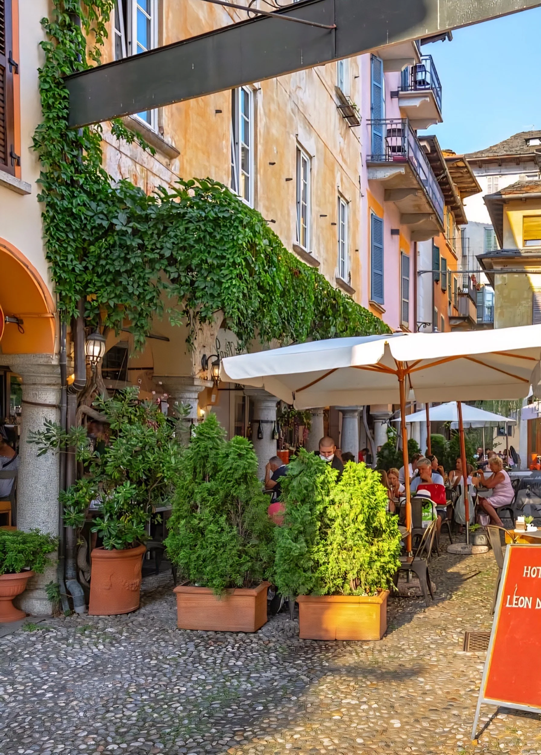 street in lake orta