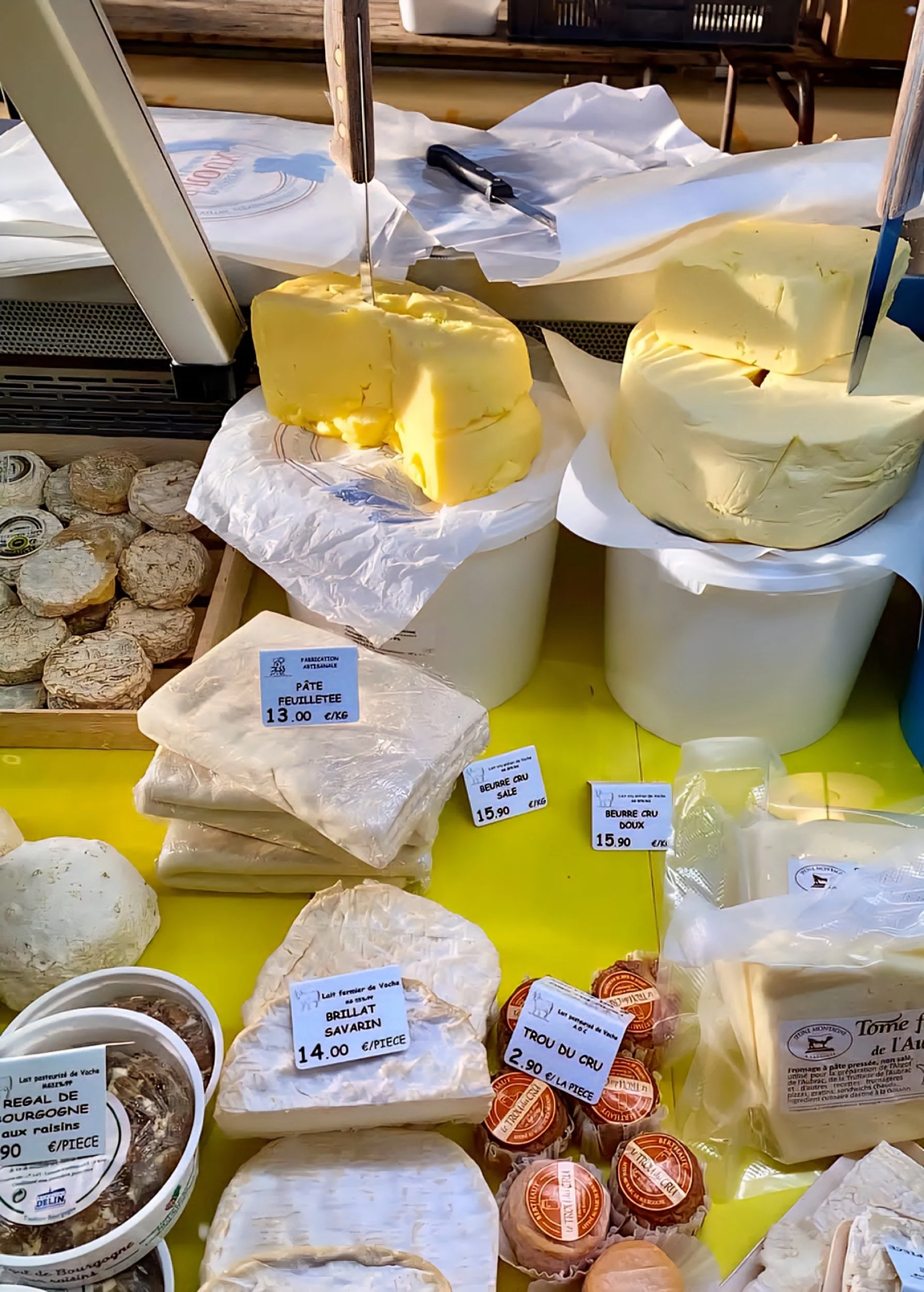 cheese market in sens.jpg