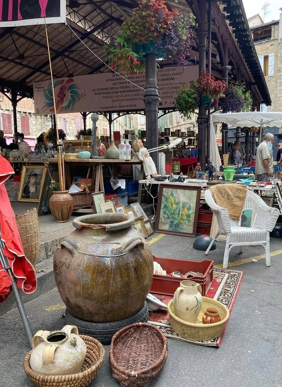 Market day in Figeac brocante