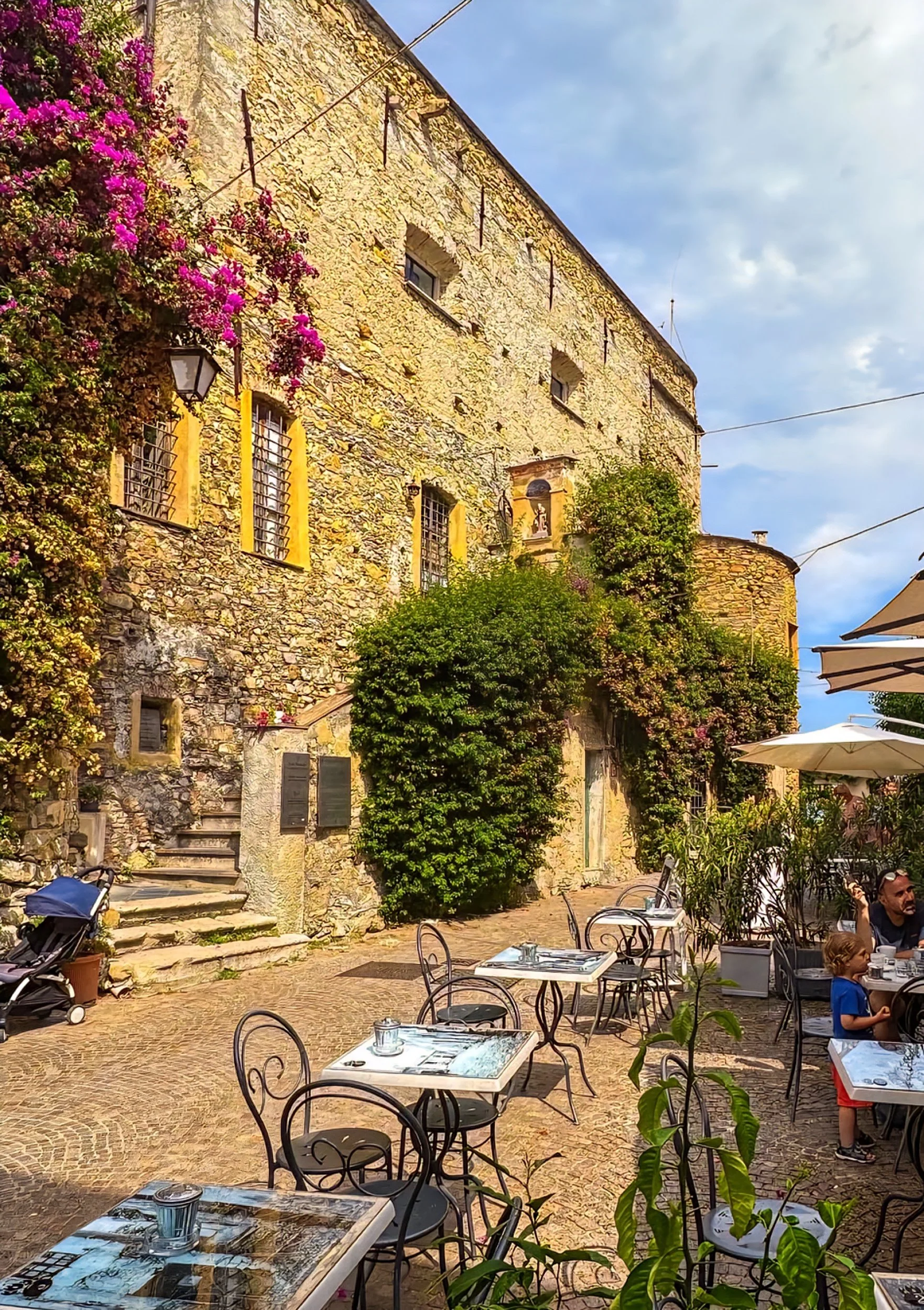 liguria street restaurant