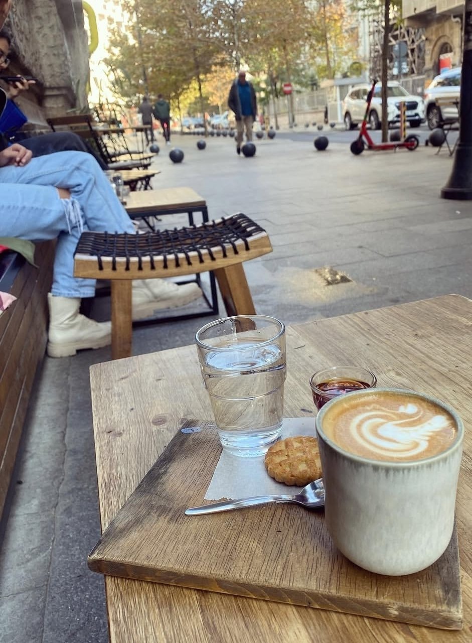 beaune street cafe