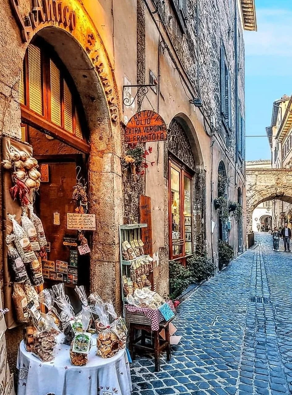 italy boutique local produce