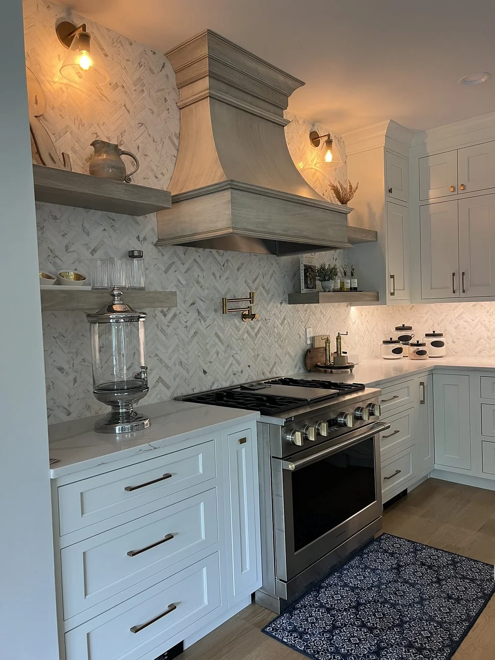 Kitchen range wall finished