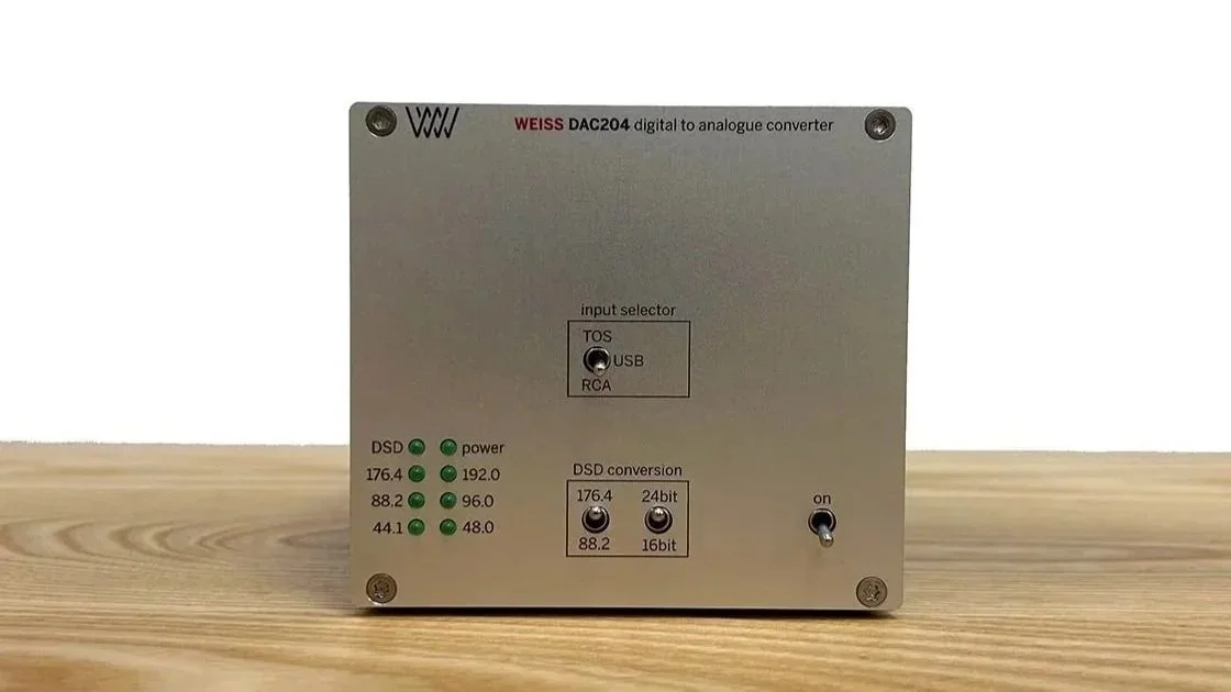 Weiss DAC204