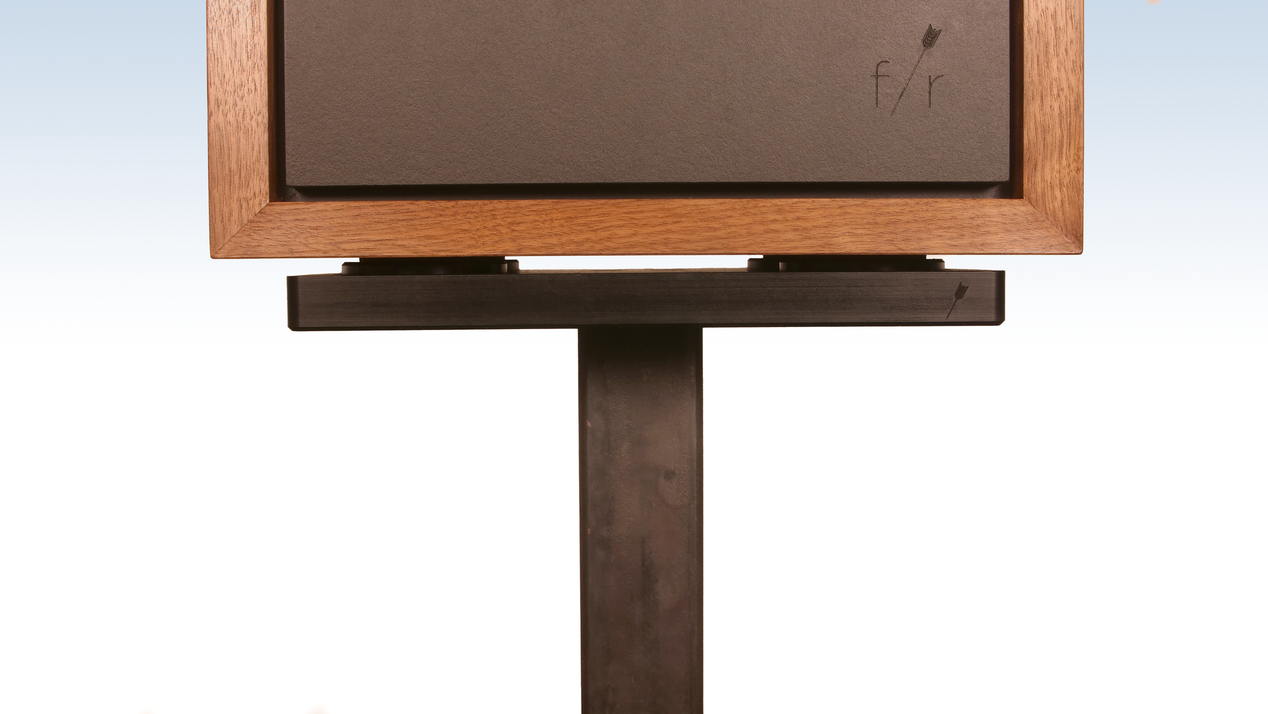 Raven II Stands 18.png