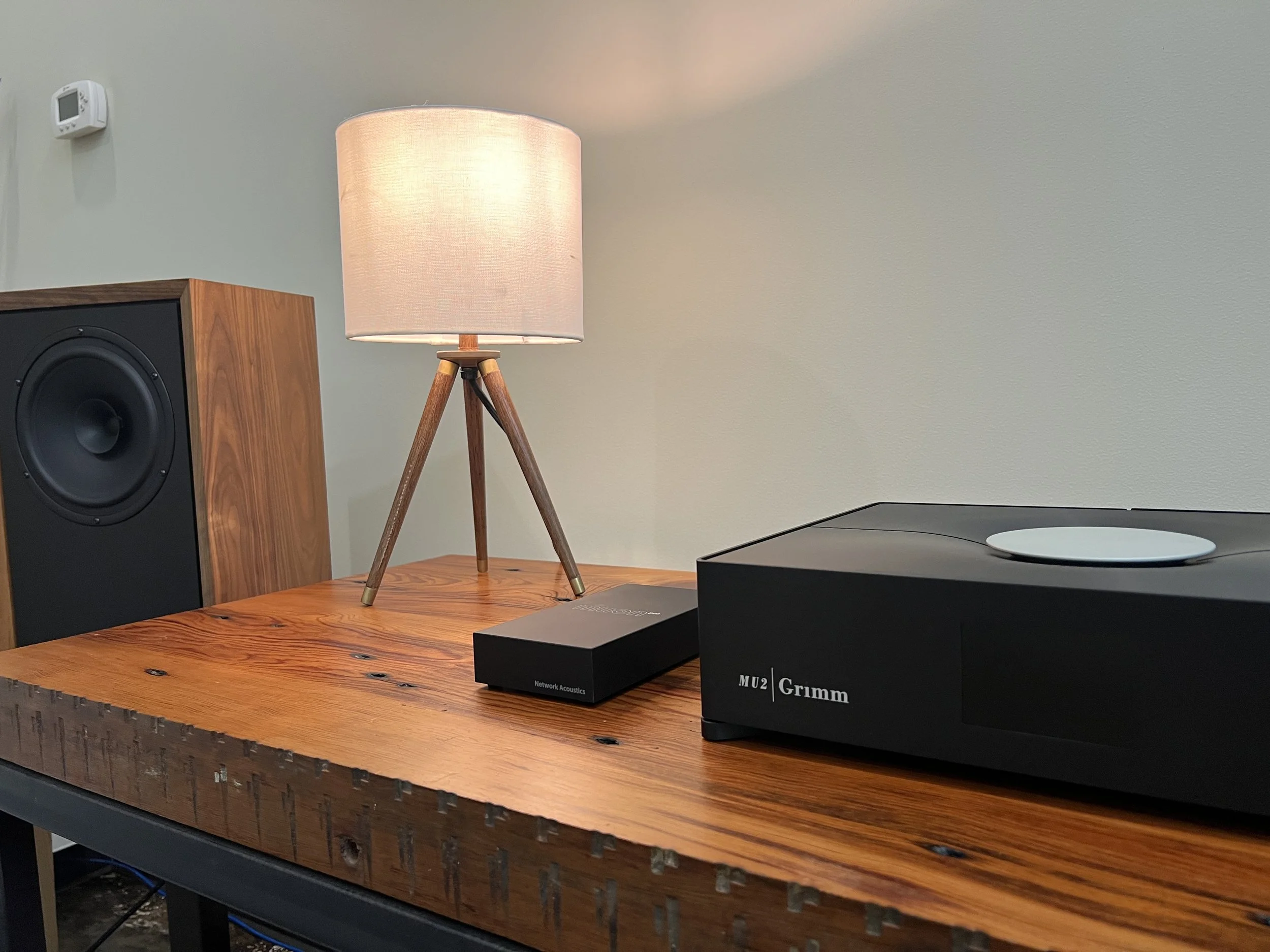 Grimm Audio MU2 DAC Streamer Fern and Roby listening