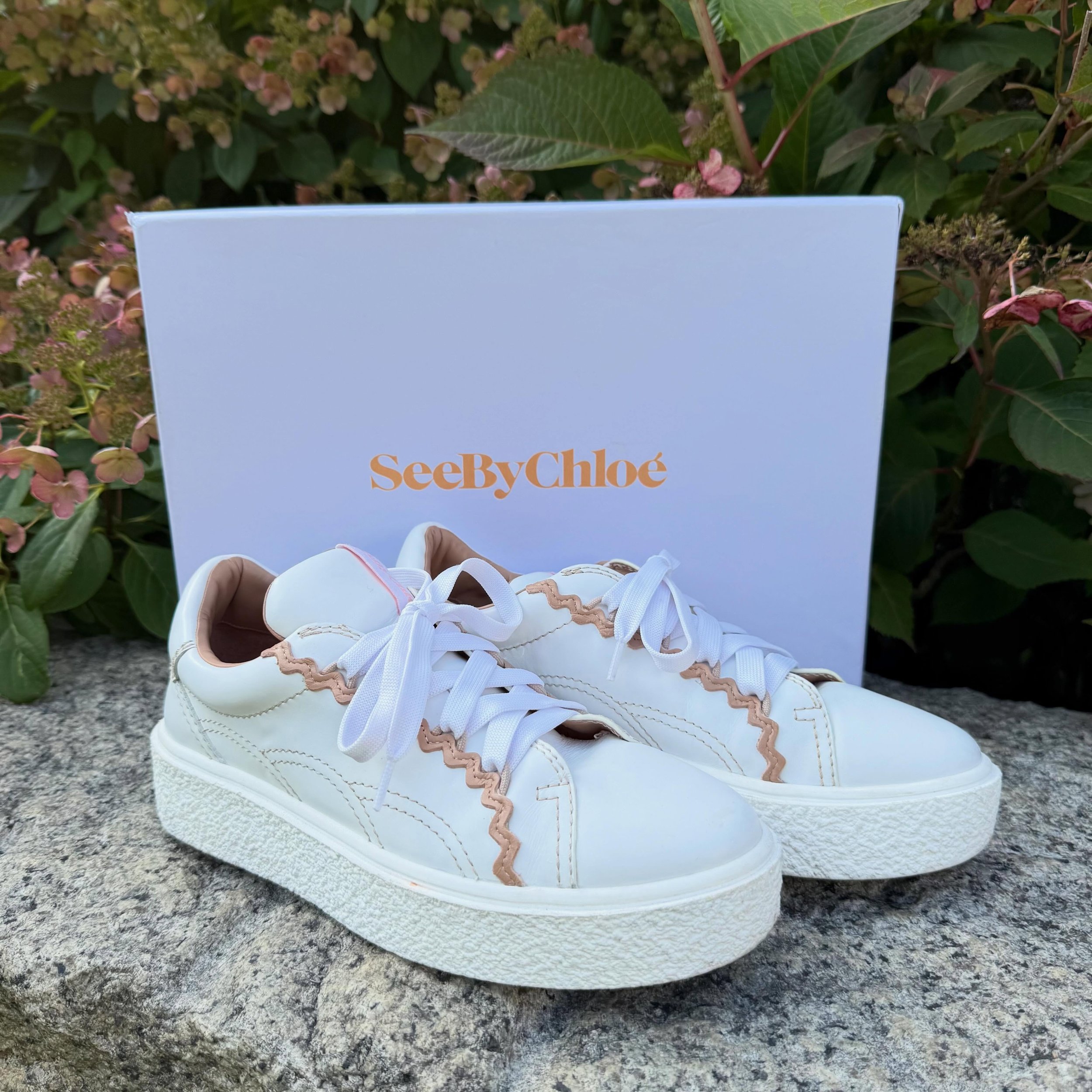 See By Chlo&eacute; Super Tica sneakers. Sz 38 * $90
.
.
$8 shipping continental US
Free shipping for purchases over $100
.
.
FOLLOW OUR BACKUP ACCOUNT: @seaagainconsignment