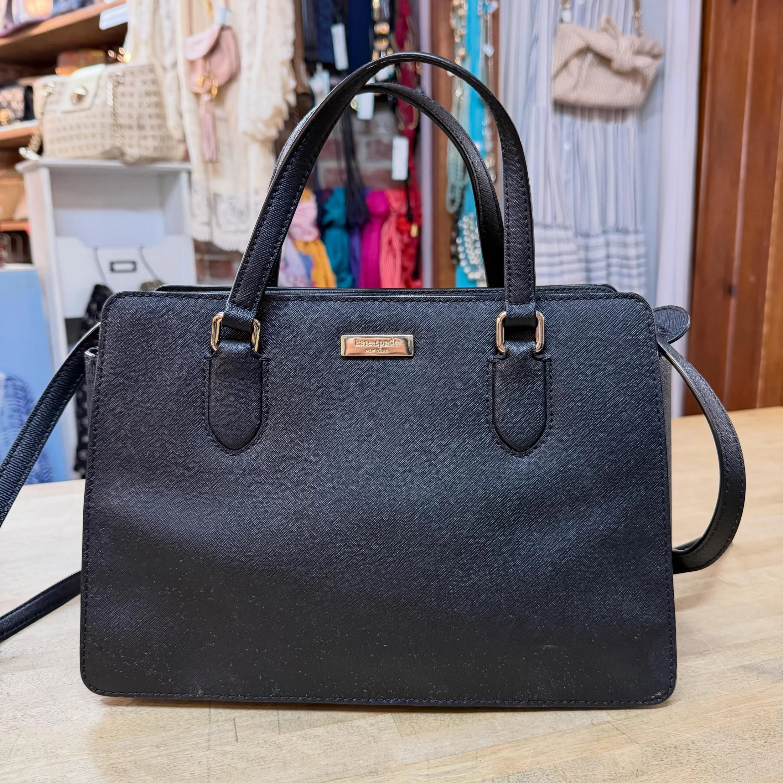 Kate Spade &spades;️ Laurel Way Reese satchel, with crossbody strap * $75
.
.
$8 shipping continental US
Free shipping for purchases over $100
.
.
FOLLOW OUR BACKUP ACCOUNT: @seaagainconsignment