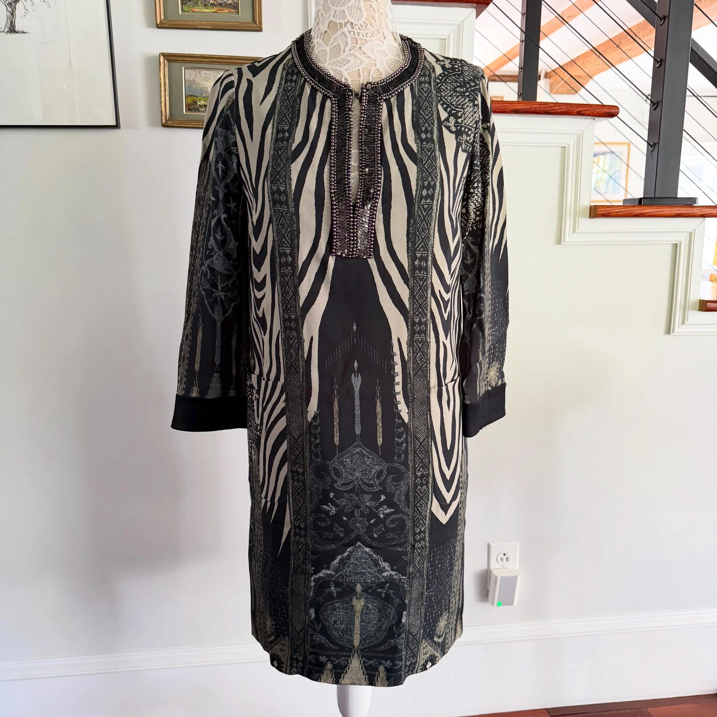 ETRO dress 🖤🩶
Stunner!