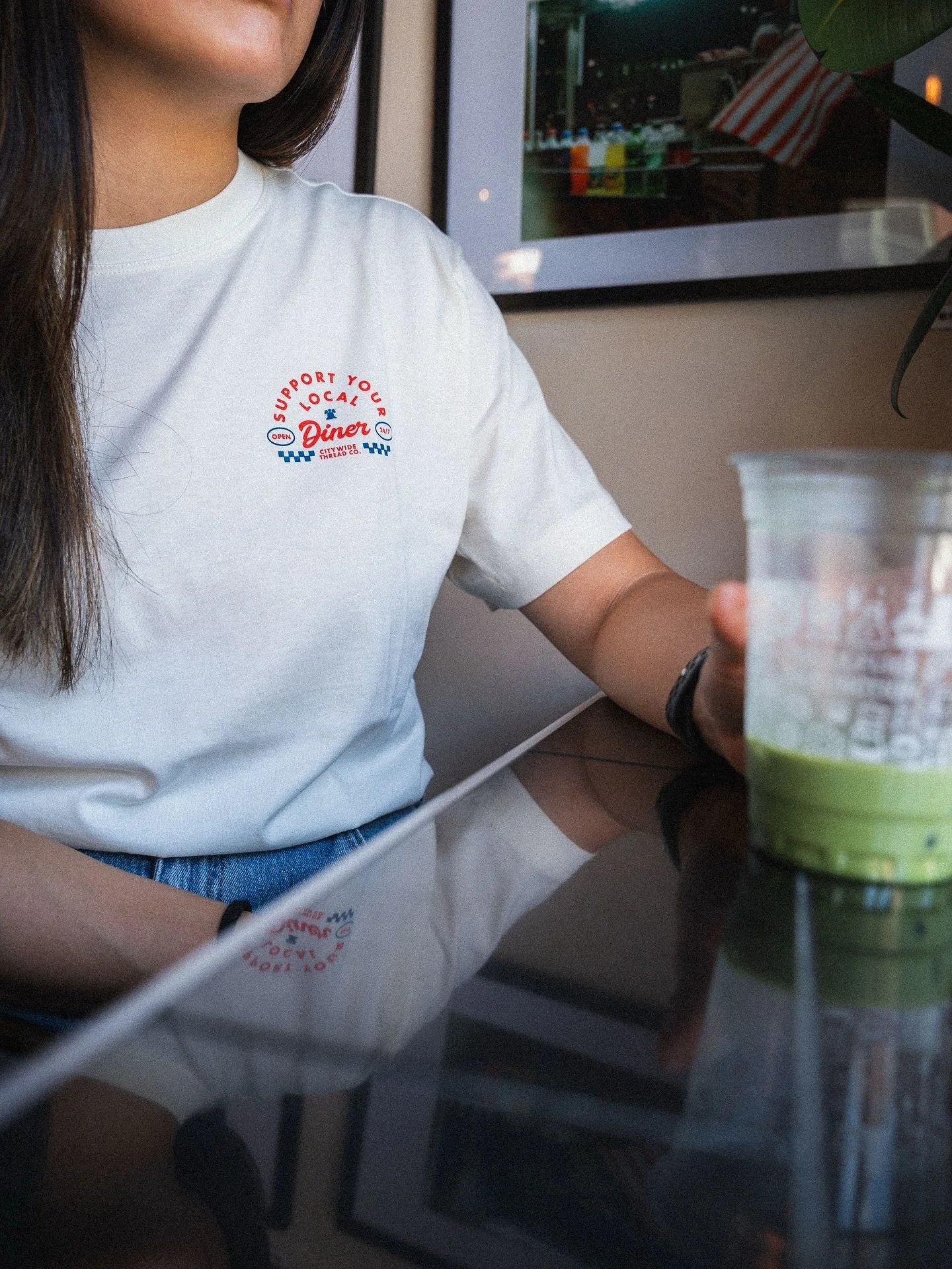 With the government shutdown and no SNAP benefits going out in November, we wanted to remind everyone that when you snag a Support Your Local Diner tee, 100% of proceeds go directly to @philabundance and helping those most in need in Philadelphia. 

