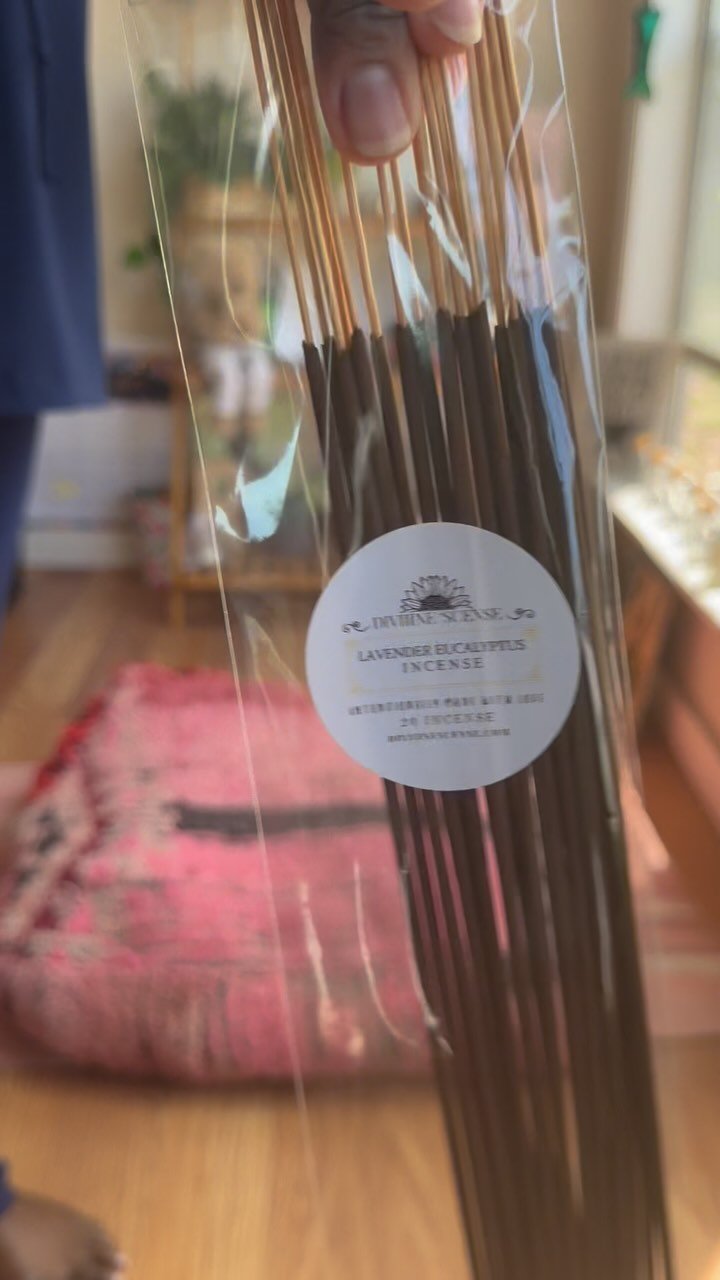 If you aren’t holding space for you, who will?
Incense by @diviiinescense
#breathewithjoyce
#yoga
#blackyogini
#fyp
#community
#breathe
#yogateacher
#reikipractitioner
#meditation
#stillness
#inhale
#exhaledoubt
I do not own the r