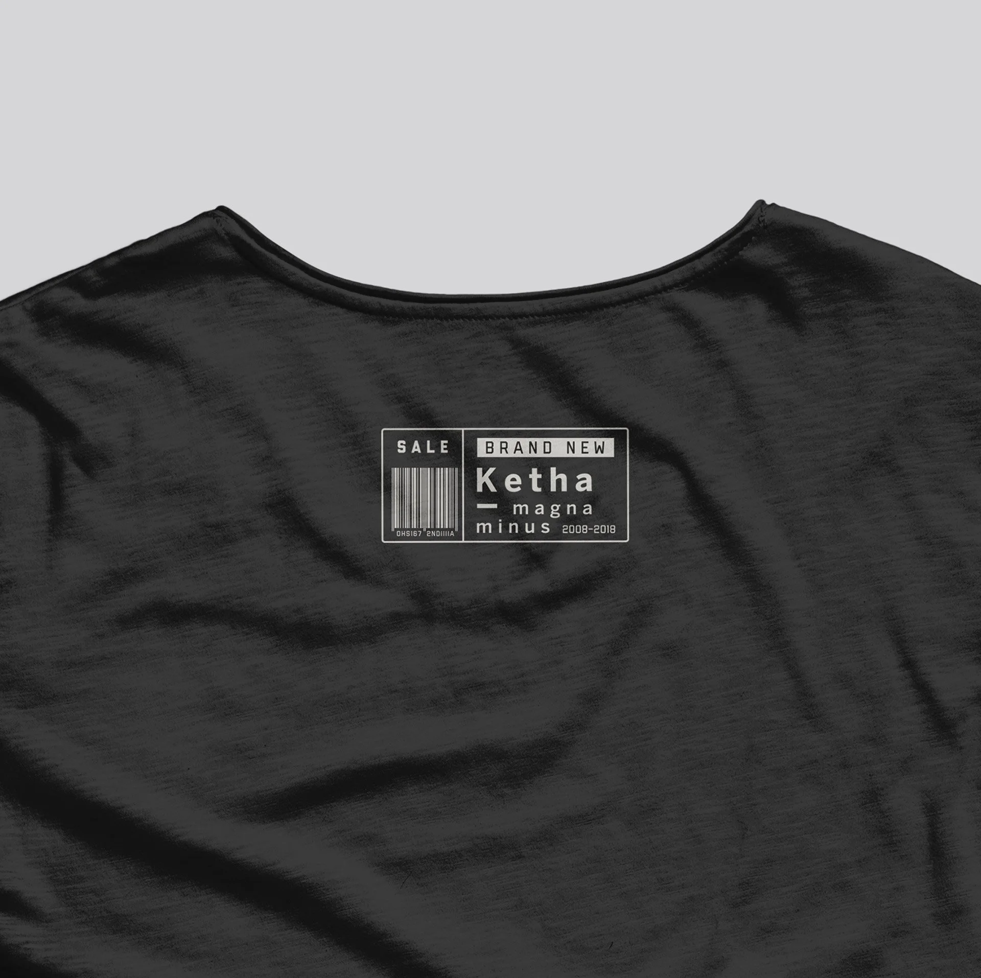 02_magnaminus_tshirt_web_04.jpg