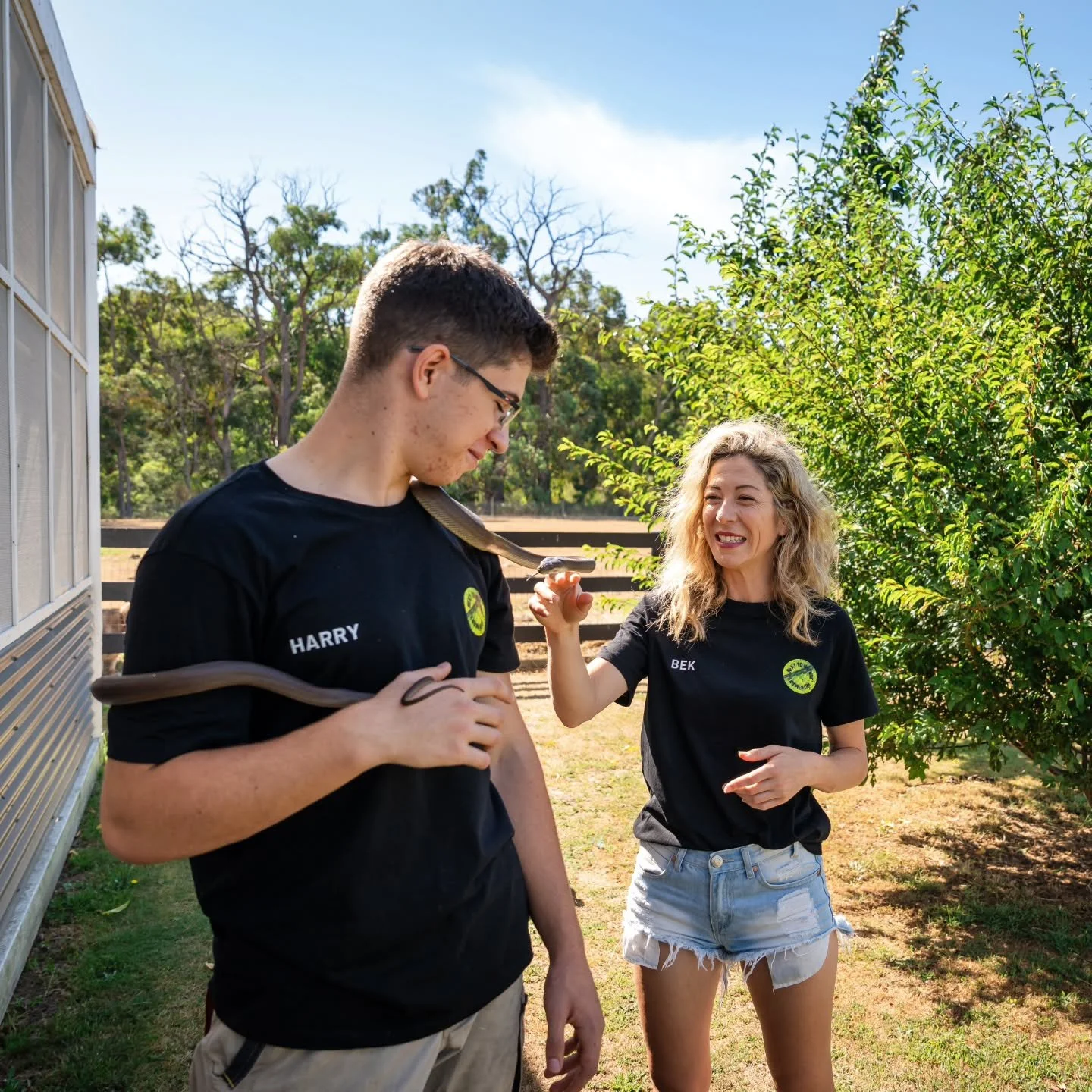 Going to continue sharing my work 📸
New &amp; old. Just, sharing 😊 

This one was a beautiful little hang with Bek &amp; Harry 🥹 sharing their stories, introducing me to allll their extended family! 😍

For some amazing wildlife info, BTS &amp; mo