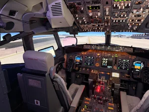 CDU by Flight Deck Solutions - Review — Flaps 2 Approach - Boeing
