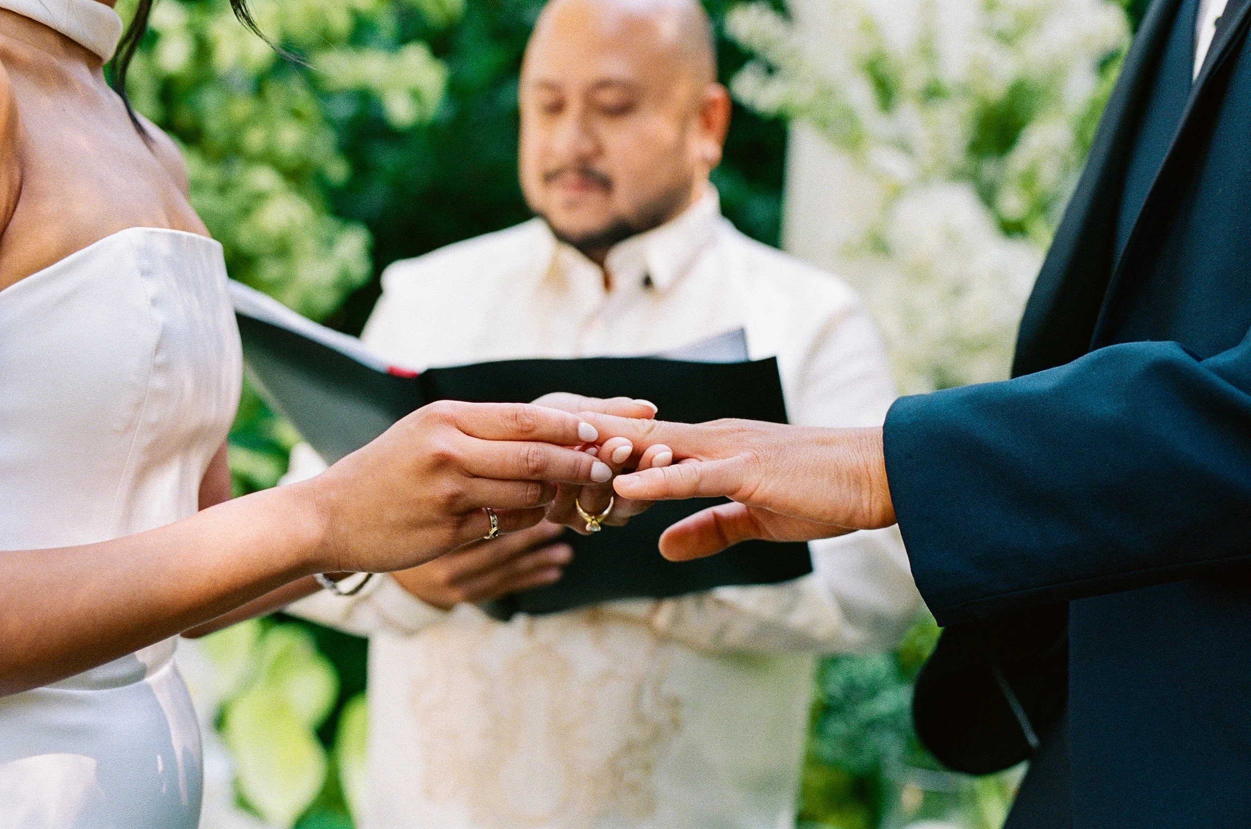 Stanely Park Tea House Wedding Photographer-150.jpg