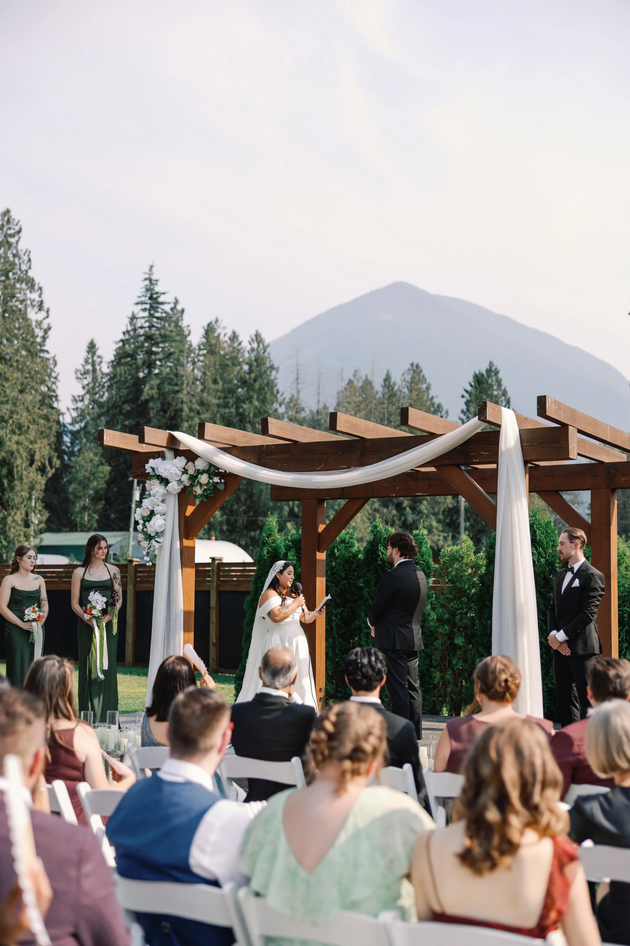 bridlewoods event center wedding photographer chilliwack-21.jpg
