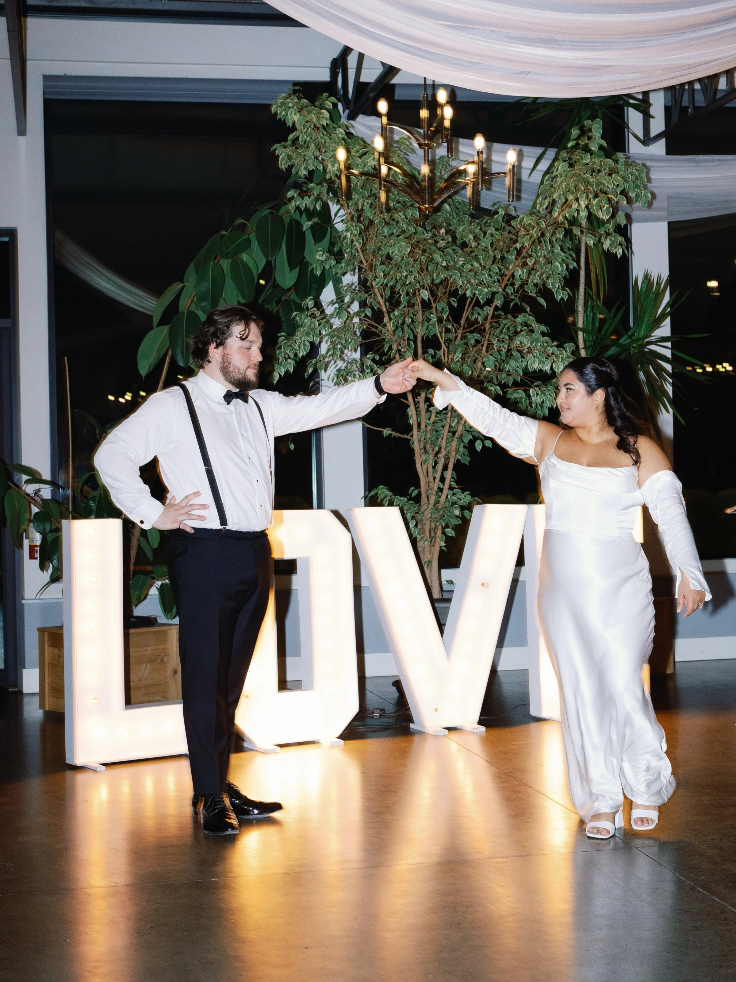 bridlewoods event center wedding photographer chilliwack-58.jpg