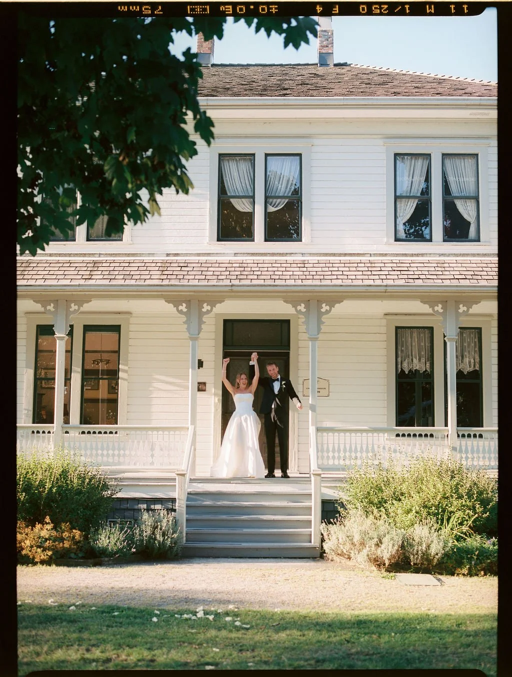 london-heritage-farm-wedding-photographer19.jpg