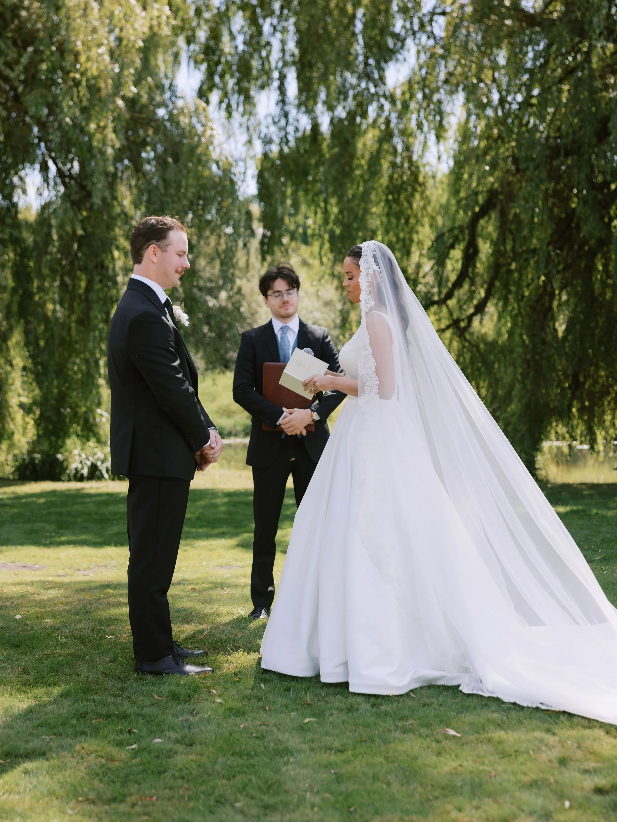 carriage-house-farm-bride-groom-portrait242.jpg