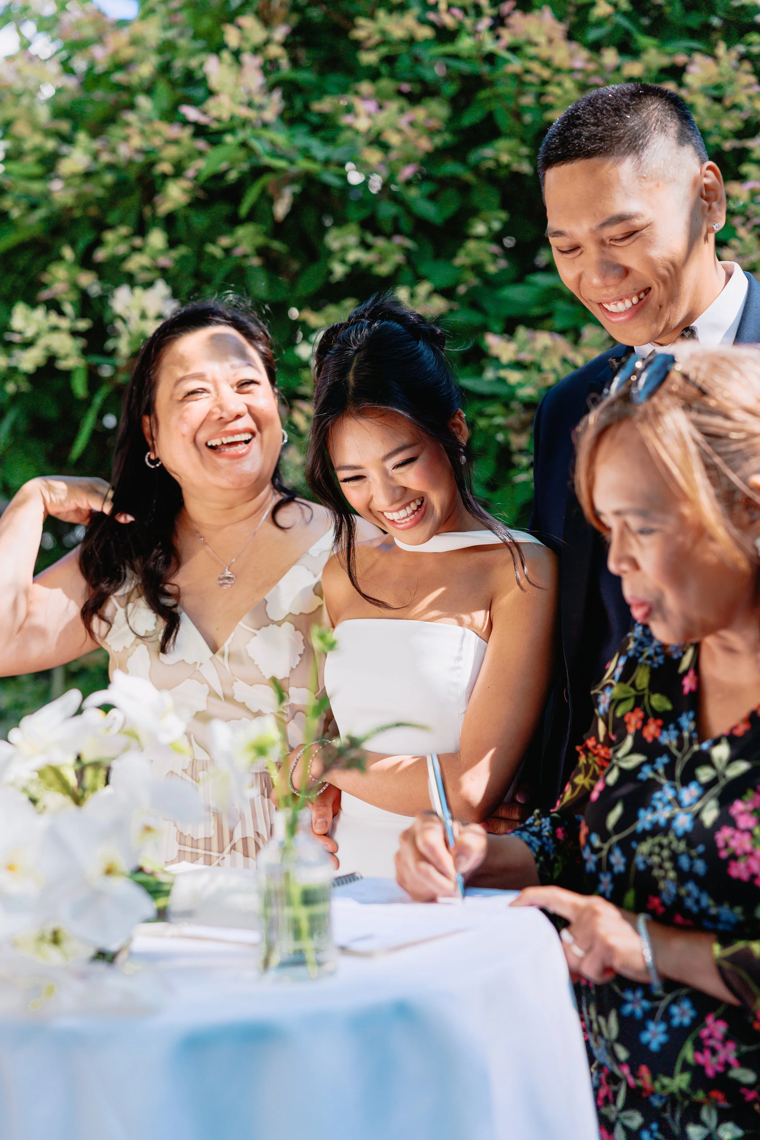Stanely Park Tea House Wedding Photographer-166.jpg