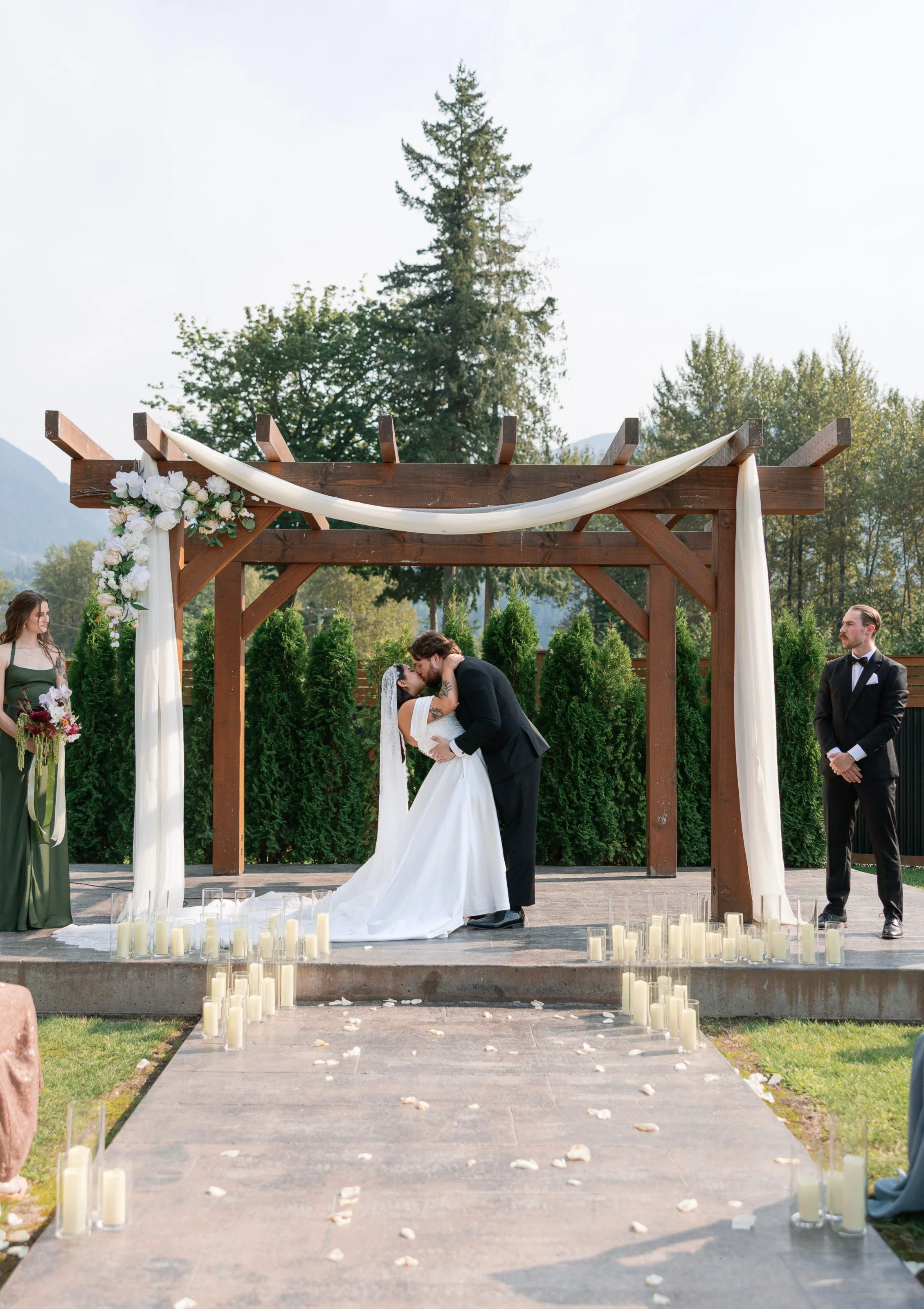 bridlewoods event center wedding photographer chilliwack-26.jpg