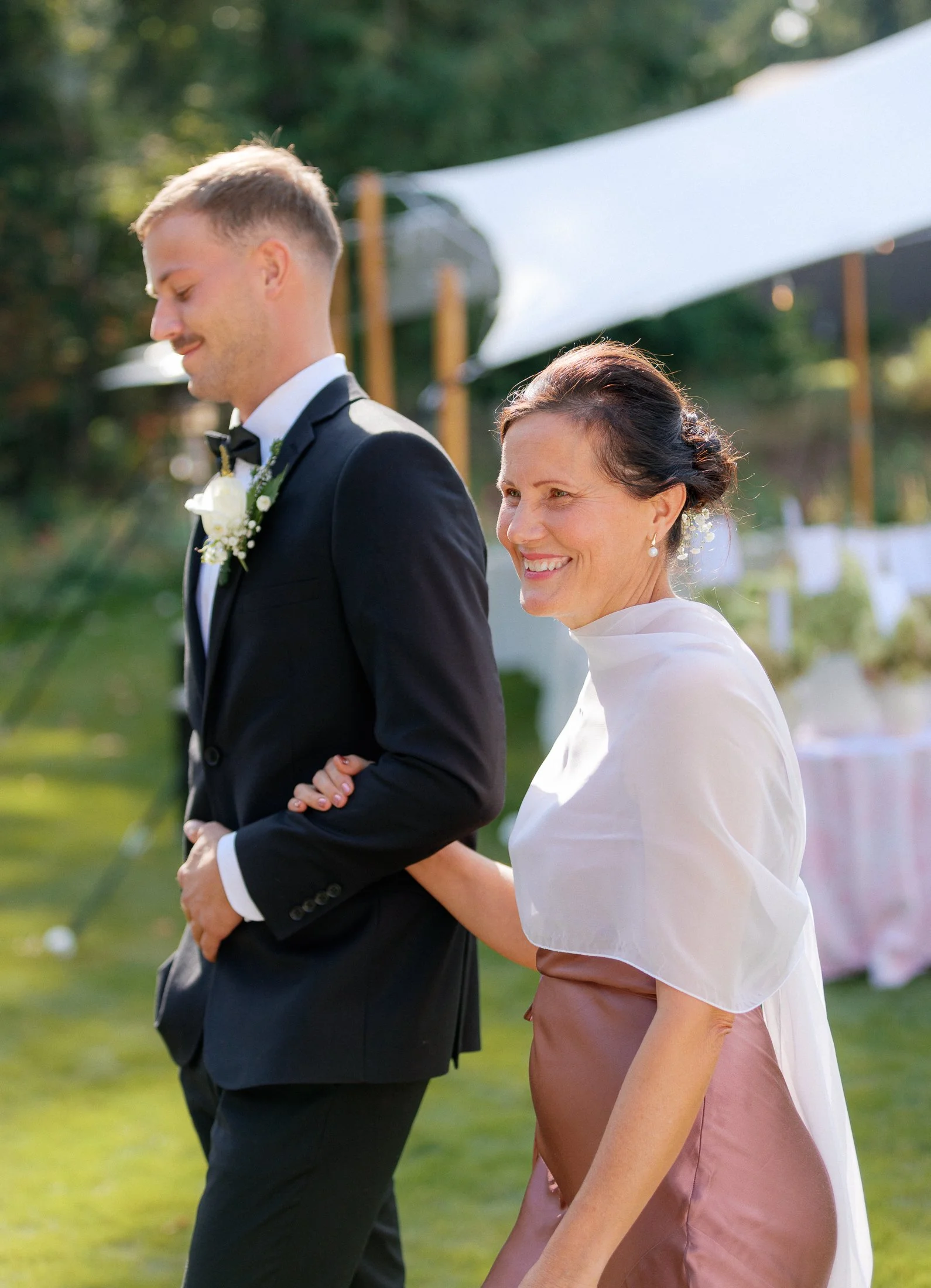 Modern Luxury Backyard Wedding Langley BC-38.jpg