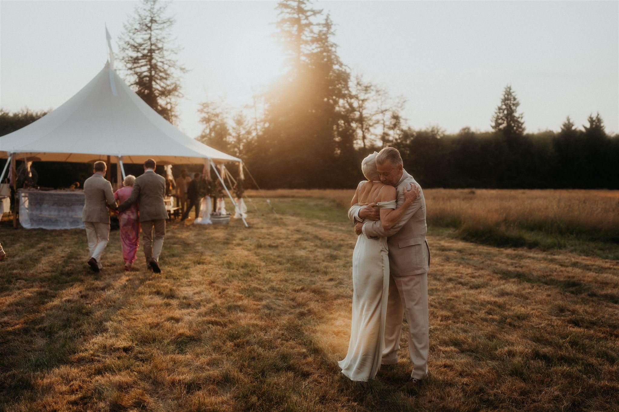 Jess-Colton-Wedding-472_websize.jpg