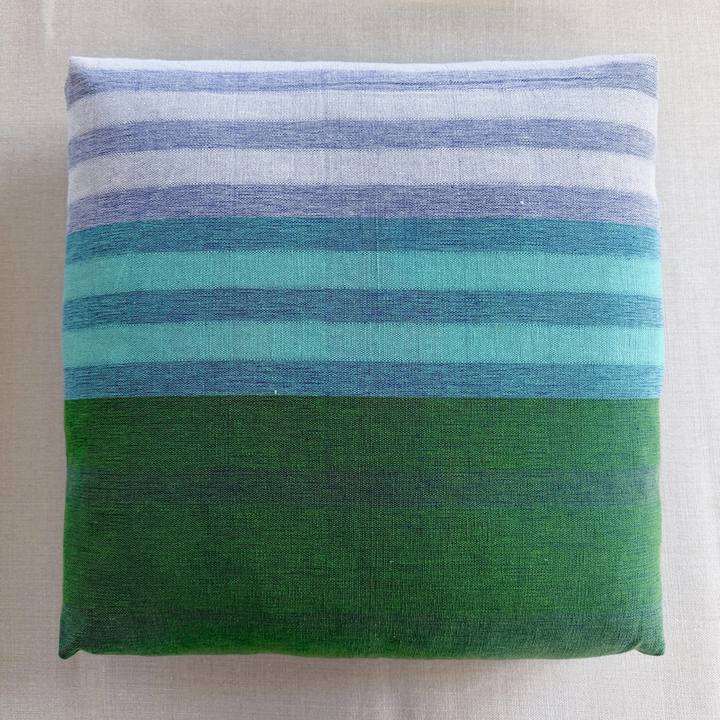 blue to green sq back 22.jpg