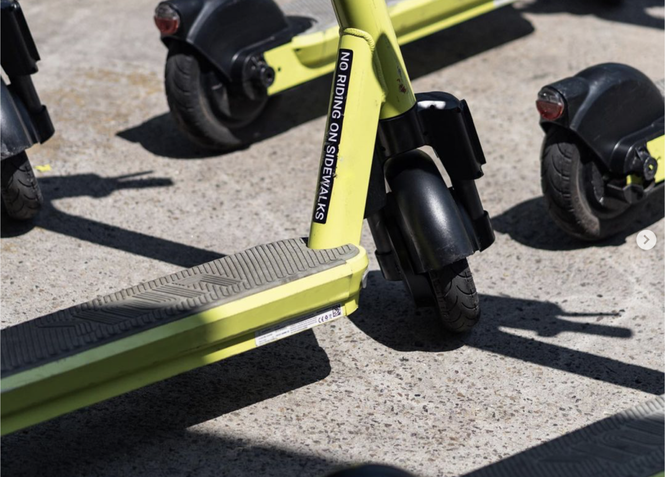 link carousel 04.png