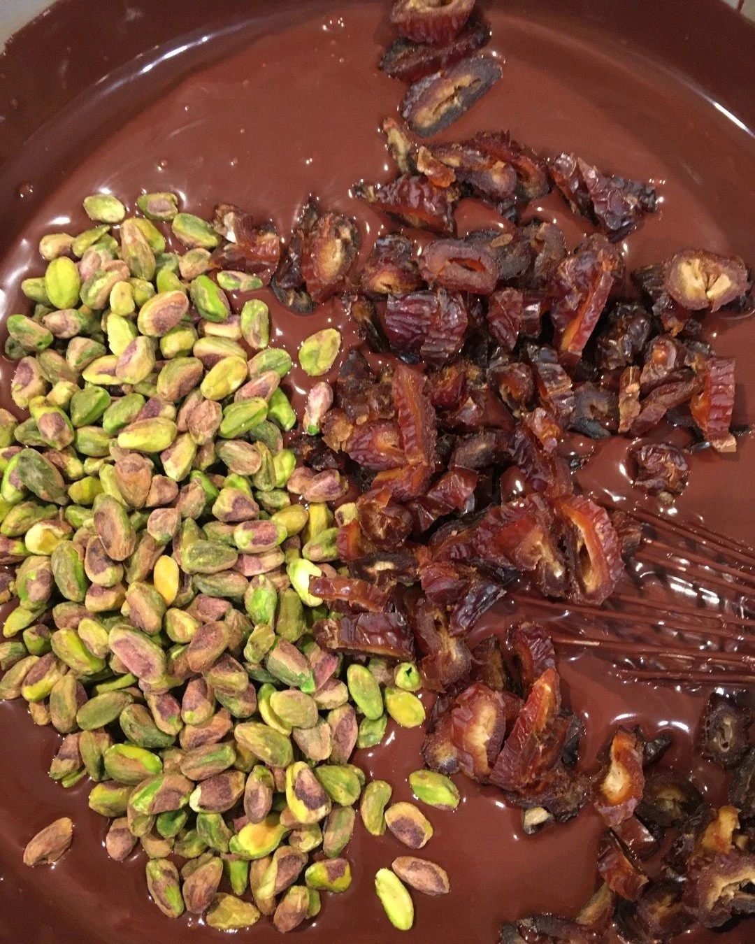 Who's hungry for date and pistachio chocolate from @chocolate_apalache?! Satisfy your sweet tooth during this beautiful fall Saturday at the Market! Portwood Acres will be back with certified organic broccoli, cabbage and collards - yum! Note: Crazy 