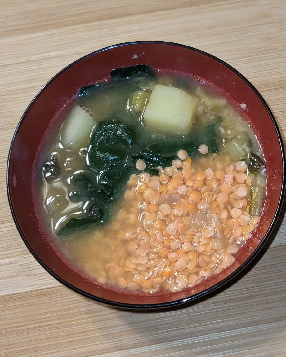 Recipe of the Week! Our recipe contributor, Abby Schweber has cooked up a Lebanese-style Lentil Soup this week. This version has a bright flavor, spiced only with cumin, and then finished with lemon. With potato and fresh leafy greens, it can be eate