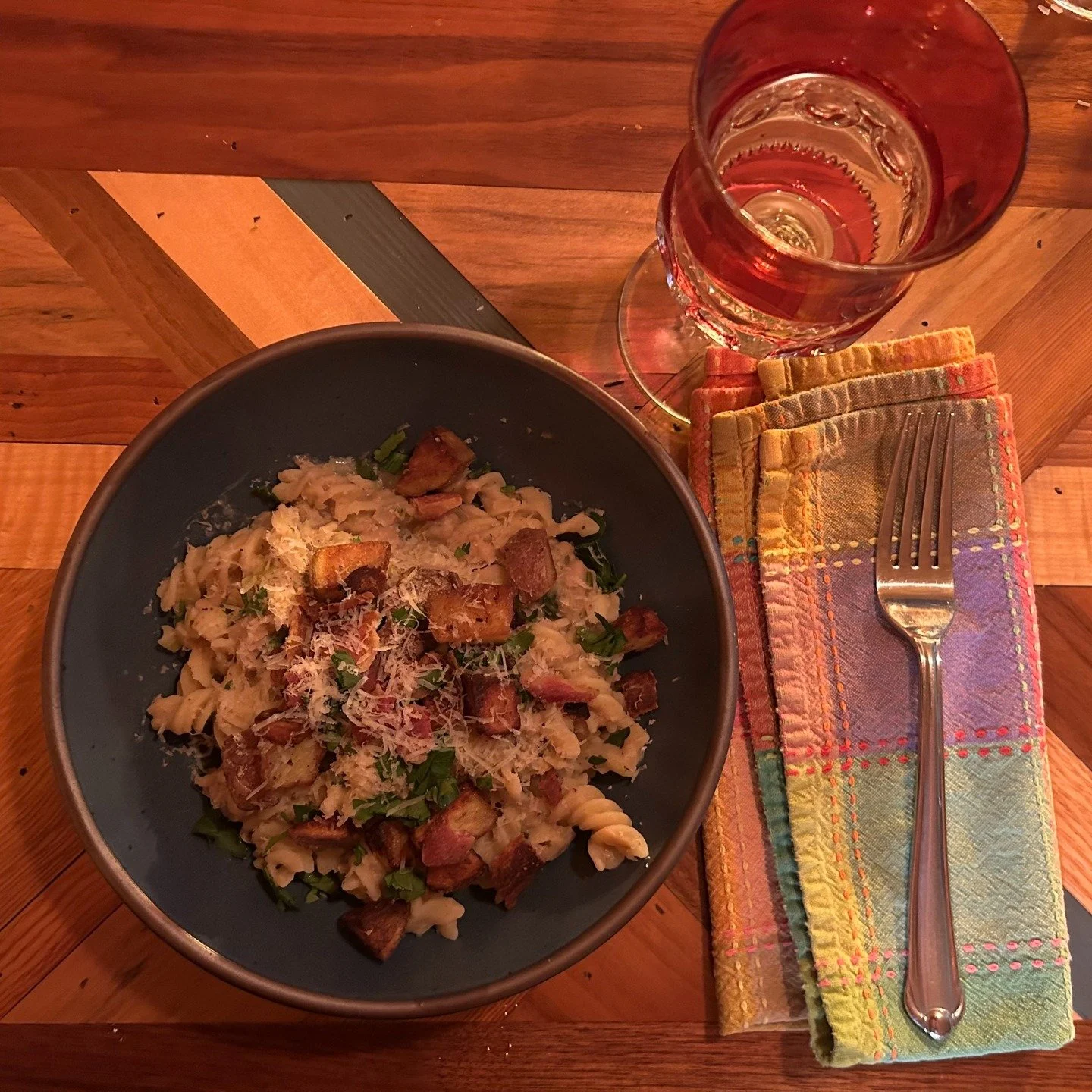 "Come on in and have a cuppa bean." This Herby White Bean Pasta is an ode to @greenfieldcheri's childhood growing up in Michigan, where the winters are long and food needs to stick-to-your-ribs. Subscribe to our weekly newsletter for the re
