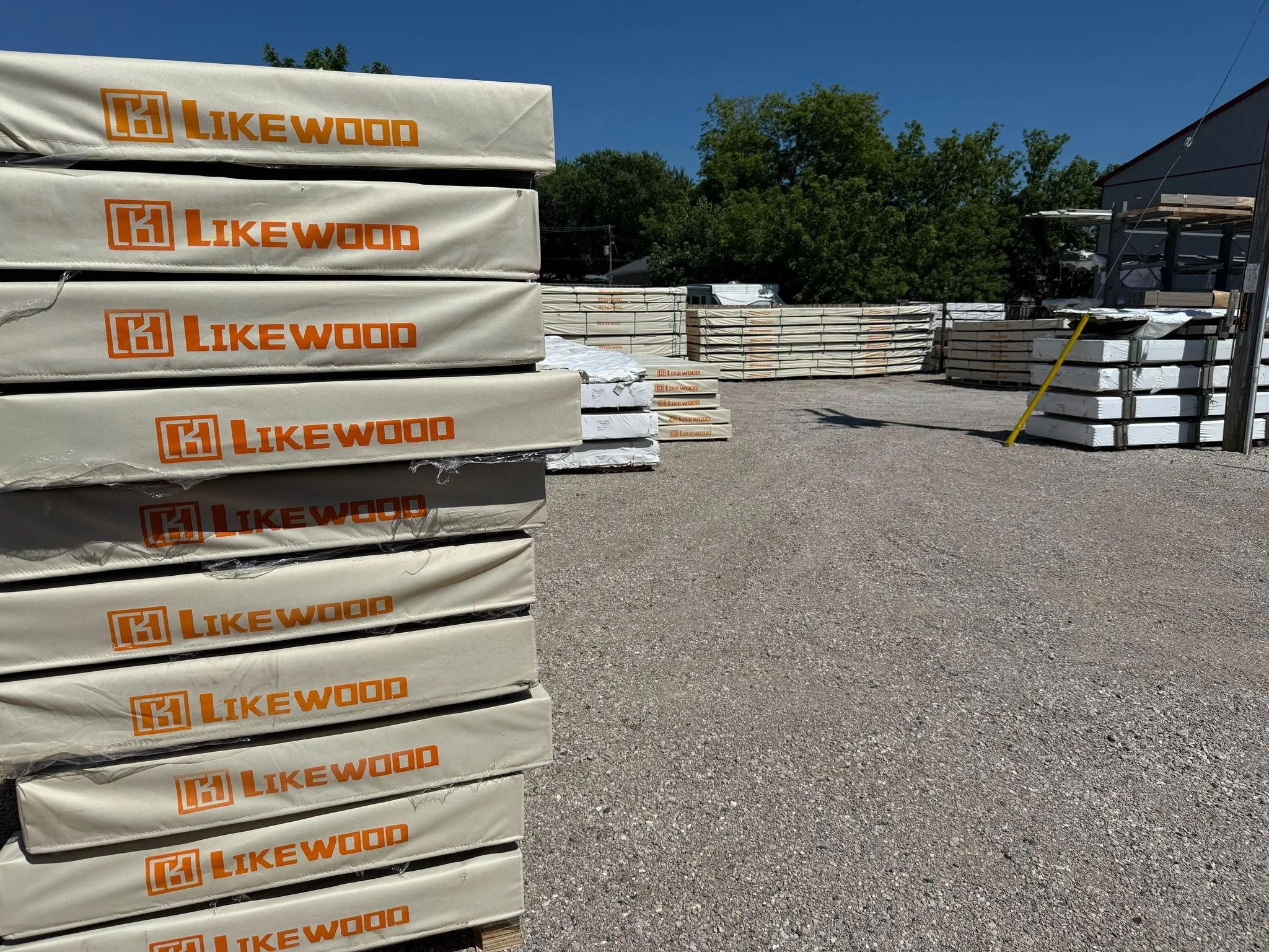 @almarvinyl  is now fully loaded with Likewood products! 

To learn more, visit our website 
➡ www.likewood.ca

#Likewood #AlmarVinyl #NewArrival
