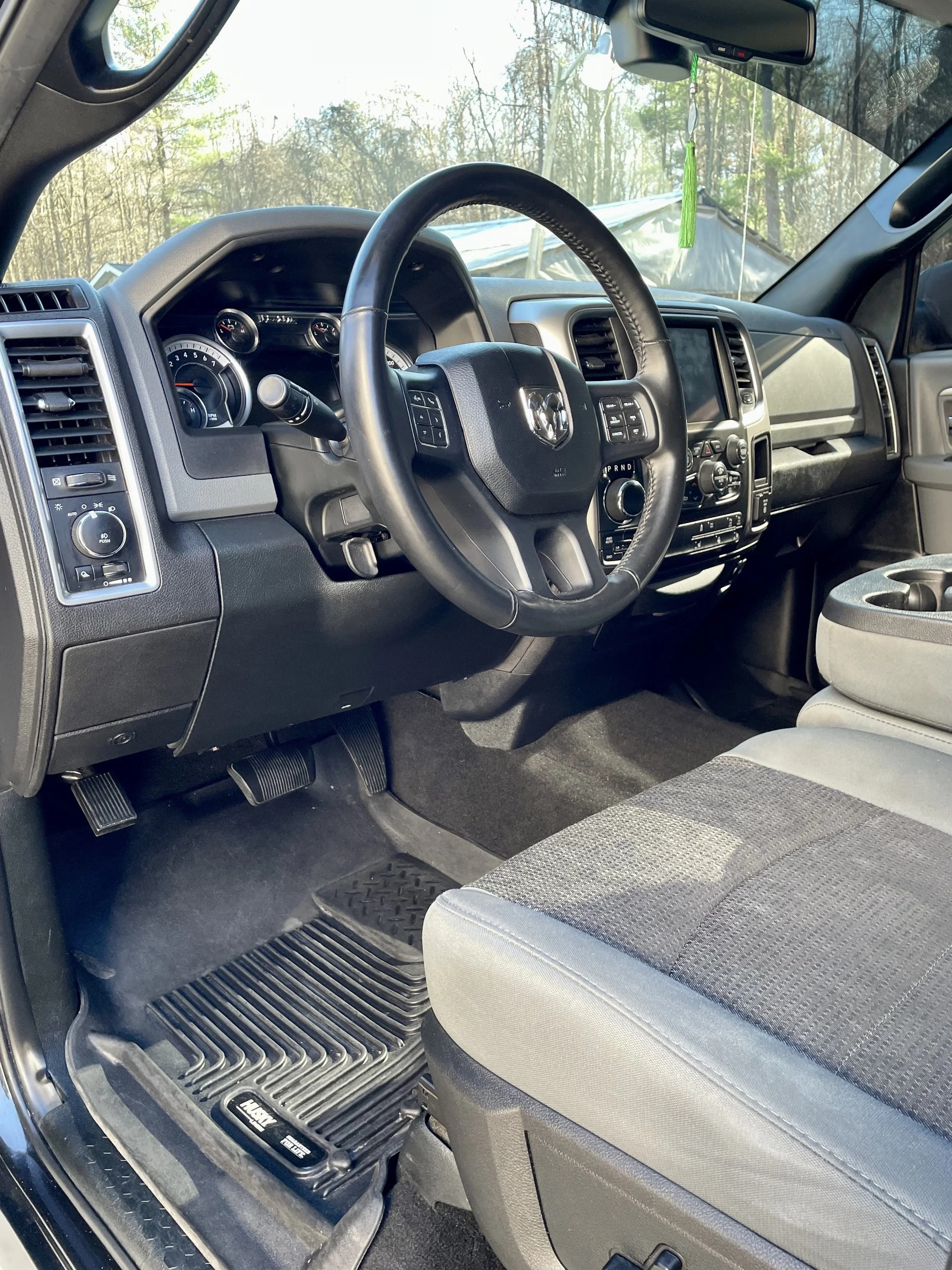 Car cleaning near me.jpg