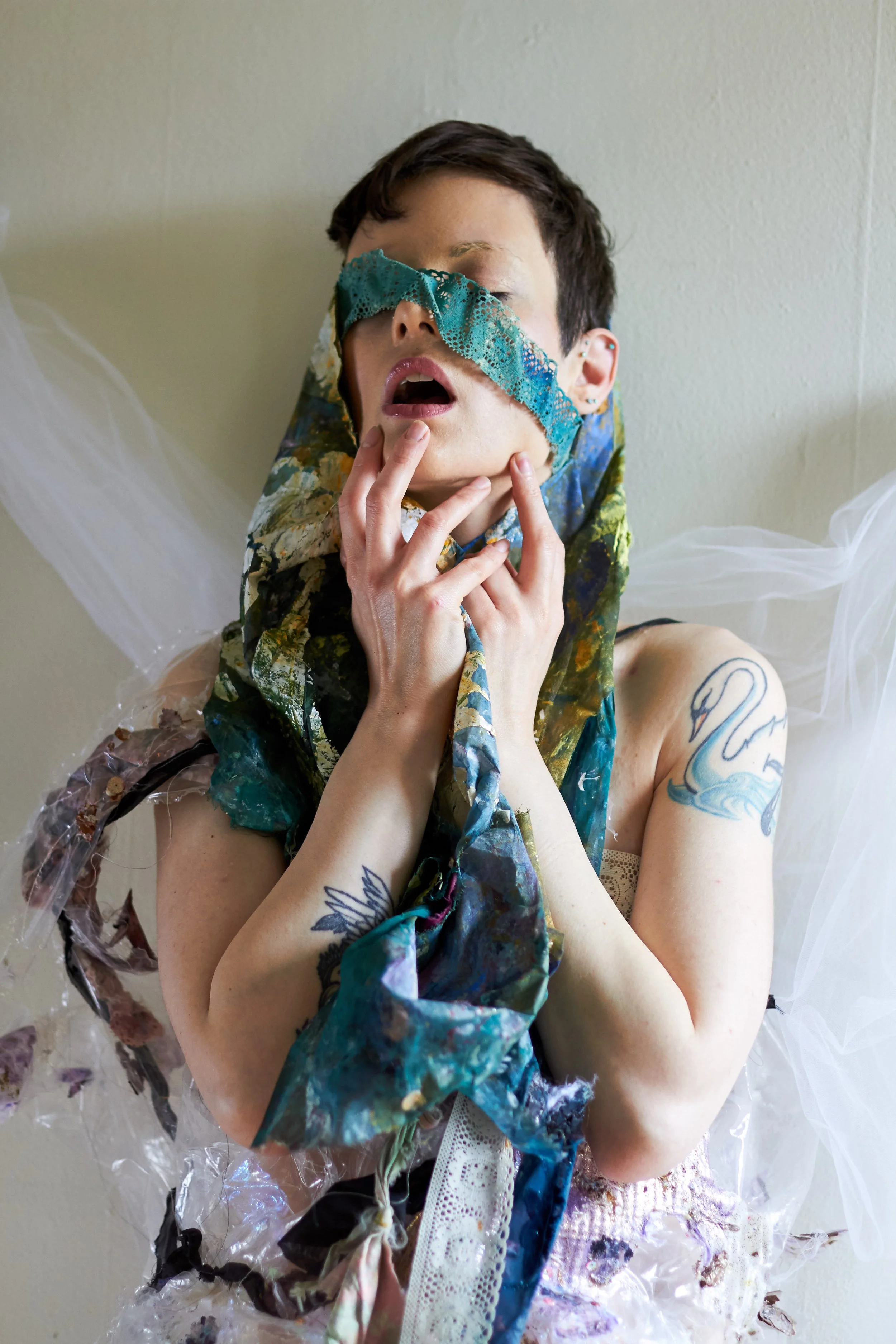 THE DRIVEN SNOW II // HENNA