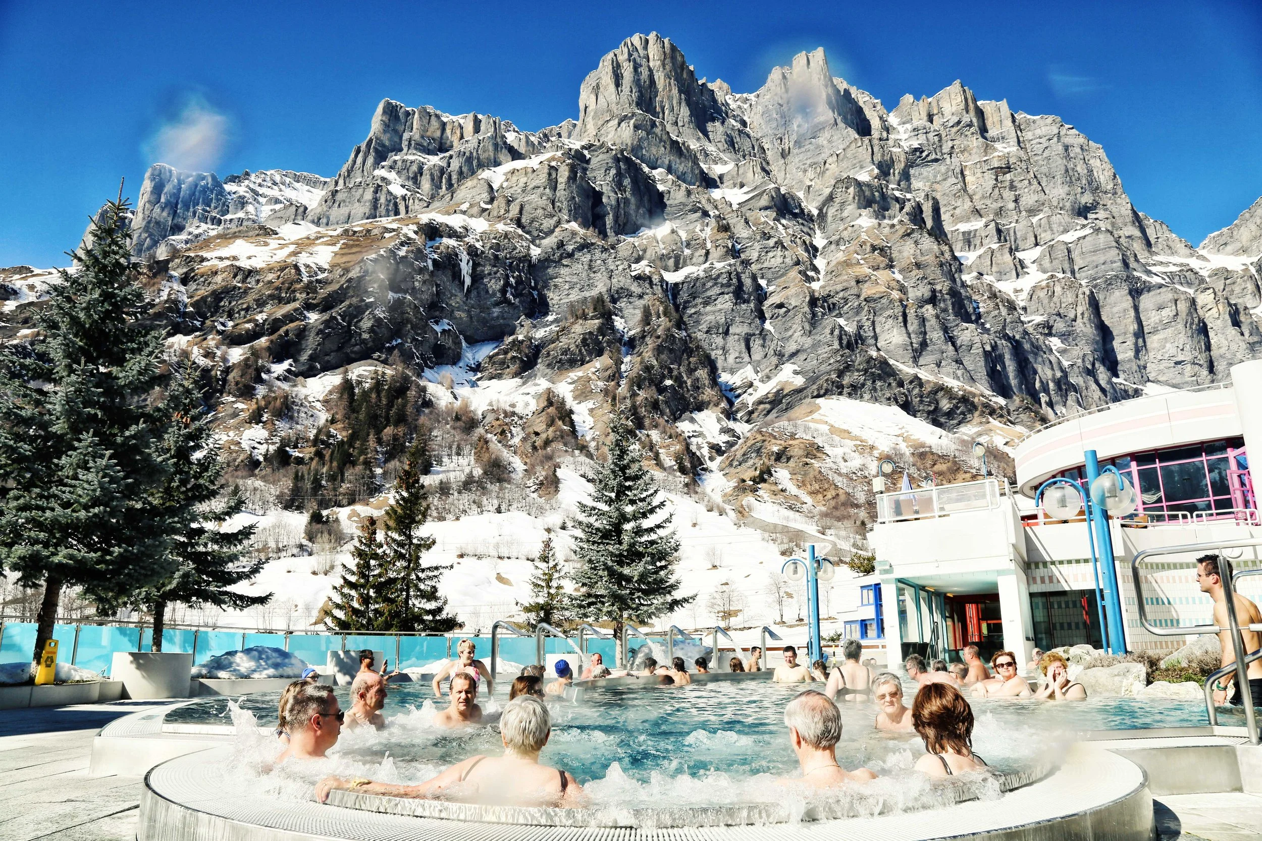 Hot Springs in Switzerland To Enjoy In The Snow