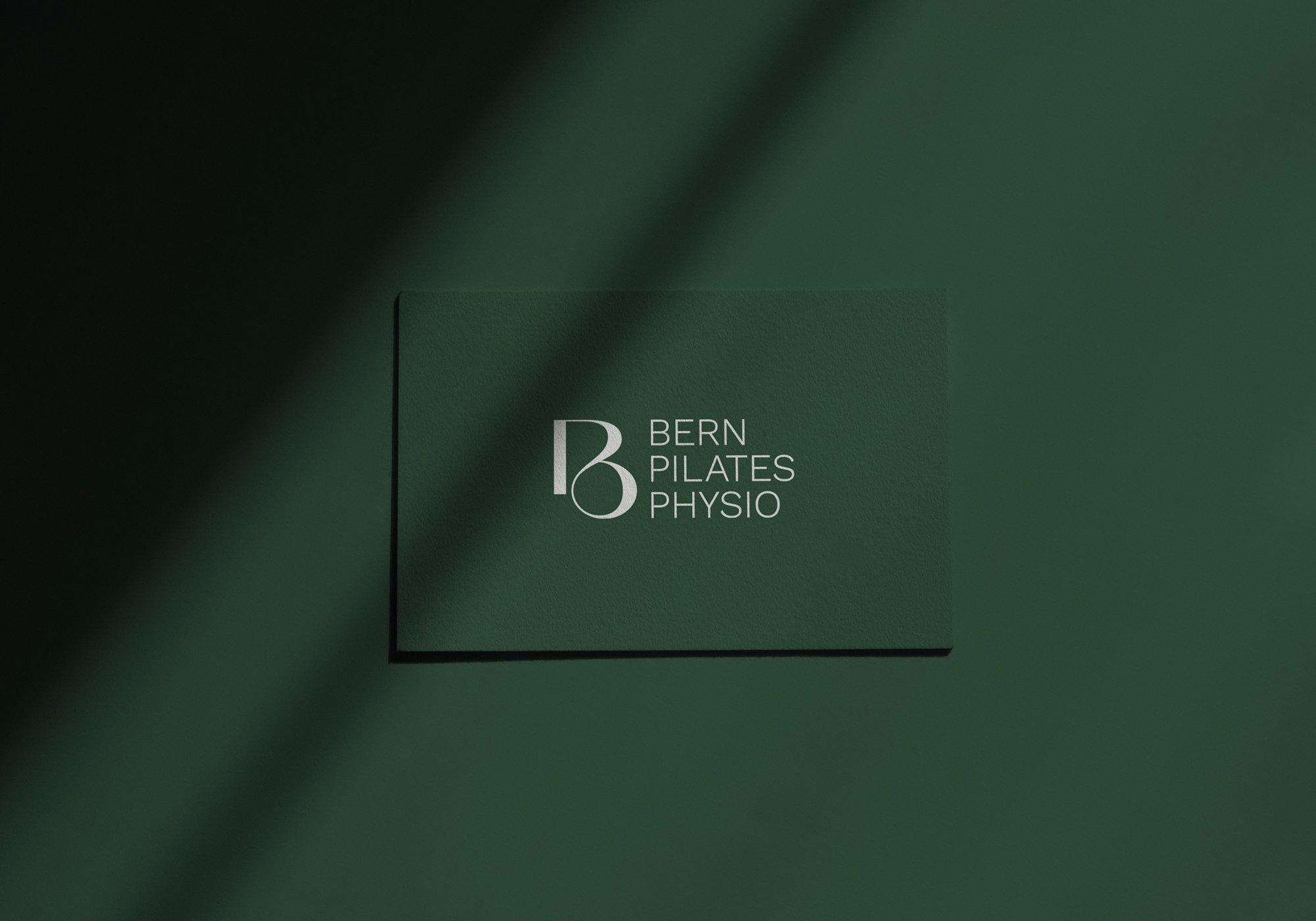 Tomas_Studios_Bern_Pilates_Physio_Branding10.jpg