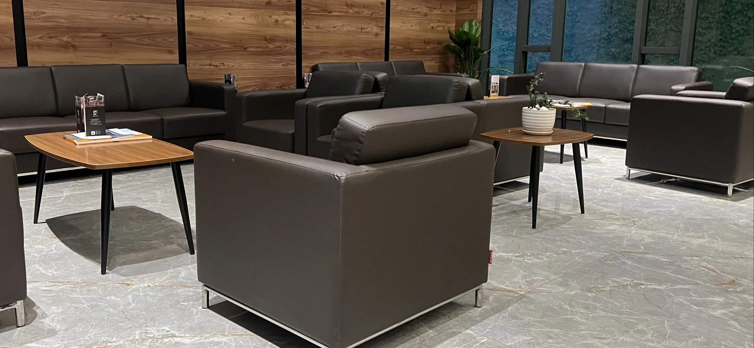 Ghana, Accra, Osu 2 bedroom Condo with pool and Ocean view