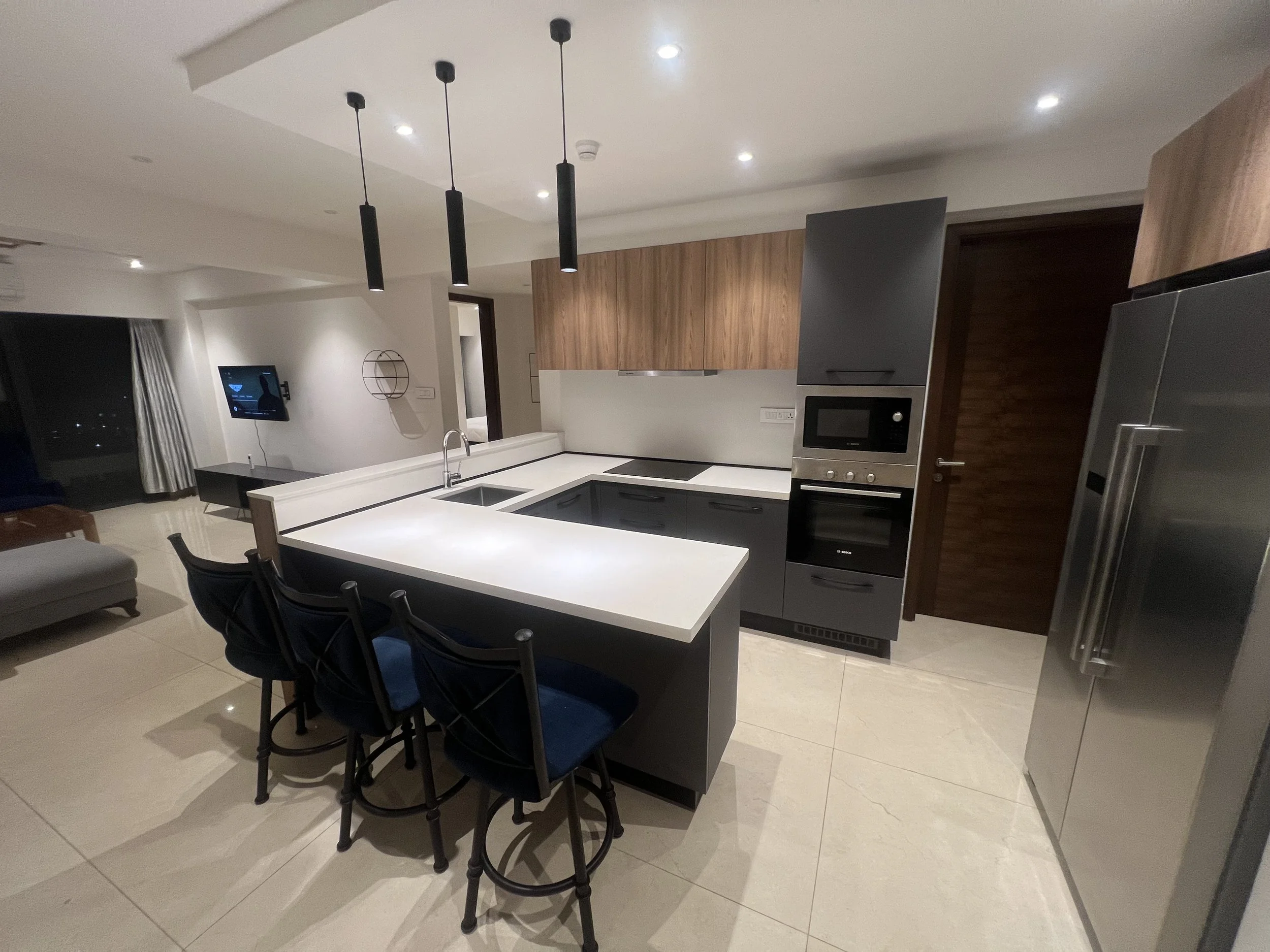 Ghana, Accra, Osu 2 bedroom Condo with Ocean view