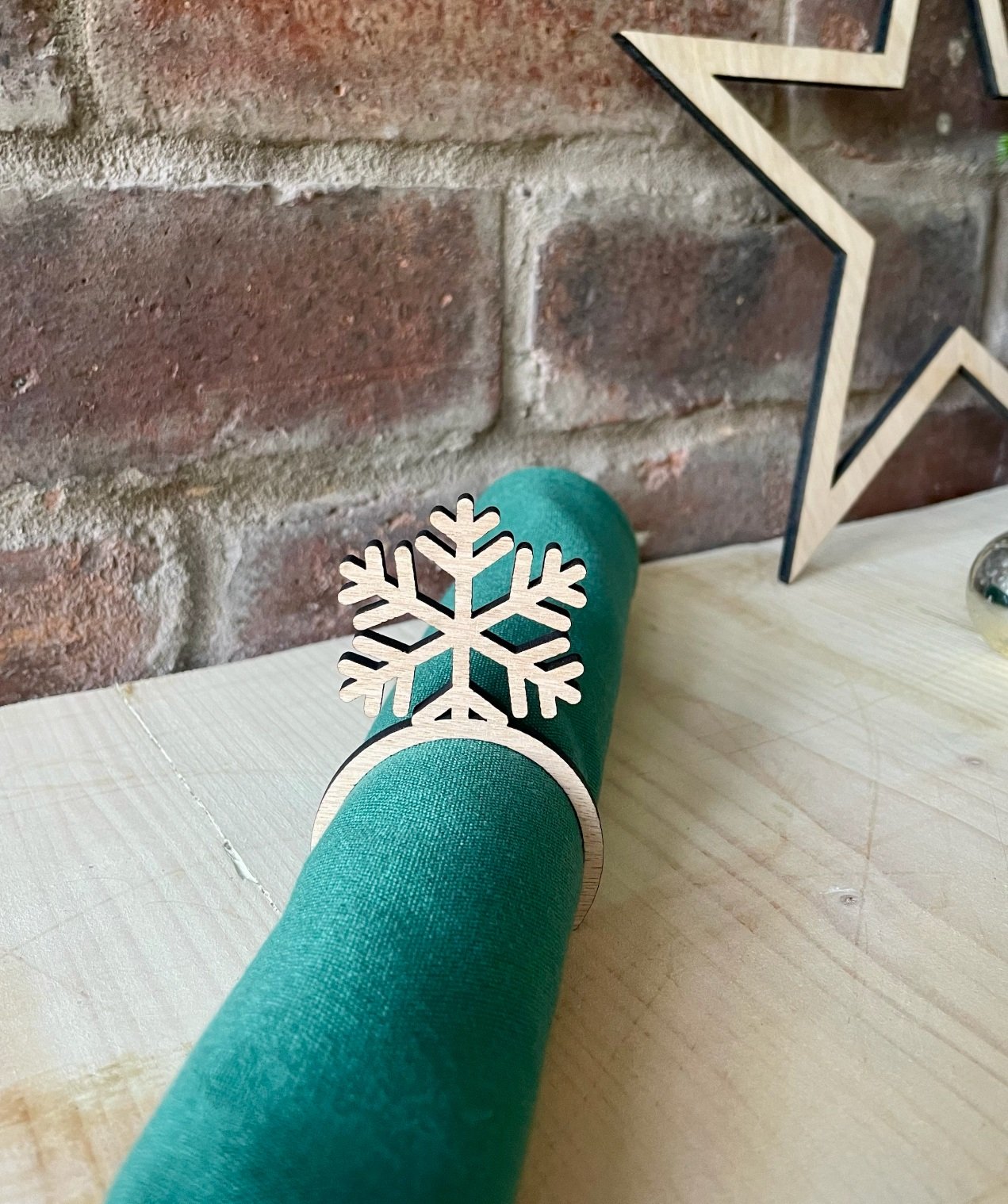 Snowflake-napkin.jpg