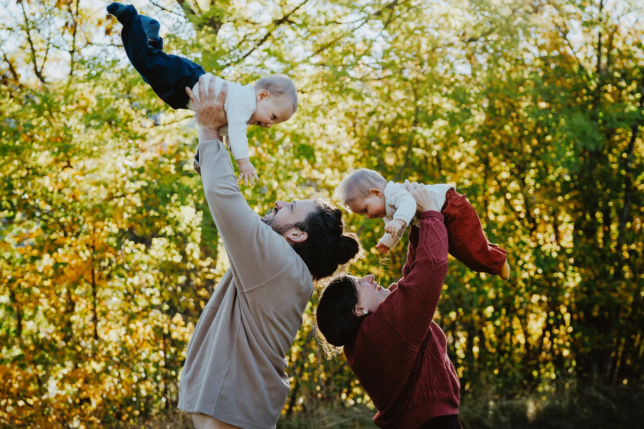 Séance famille en automne dans le Cantal