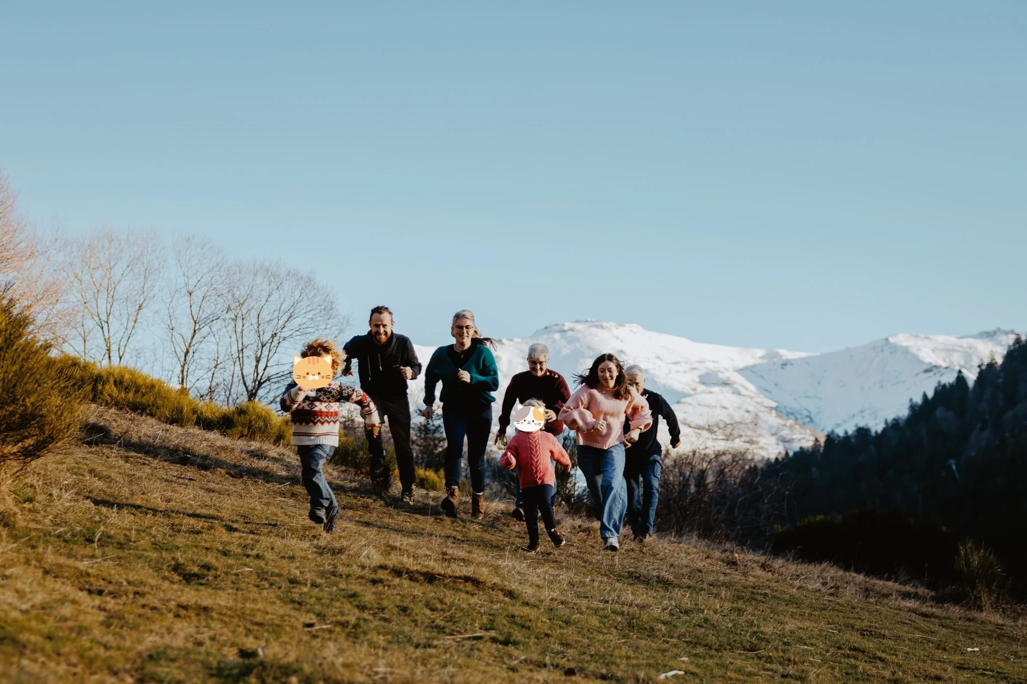 photo famille cantal hiver (1).jpg