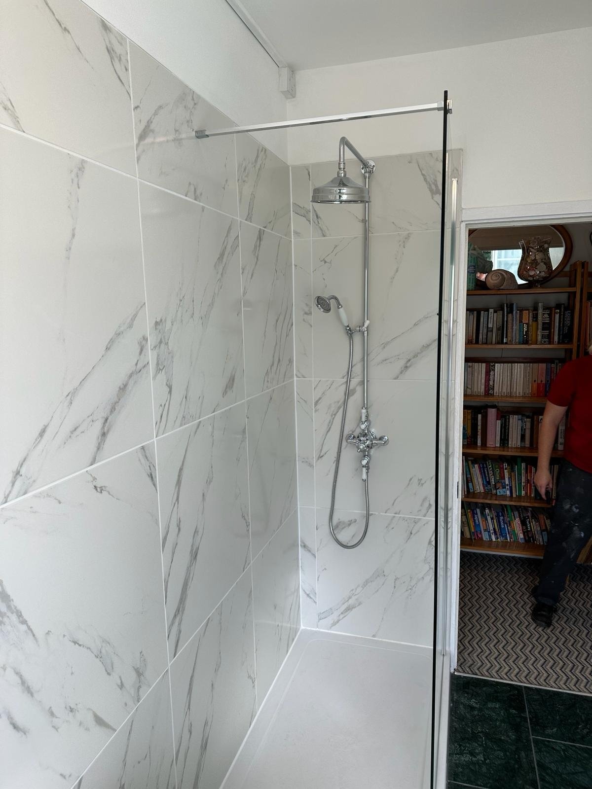 Yasmin's Bathroom.jpg